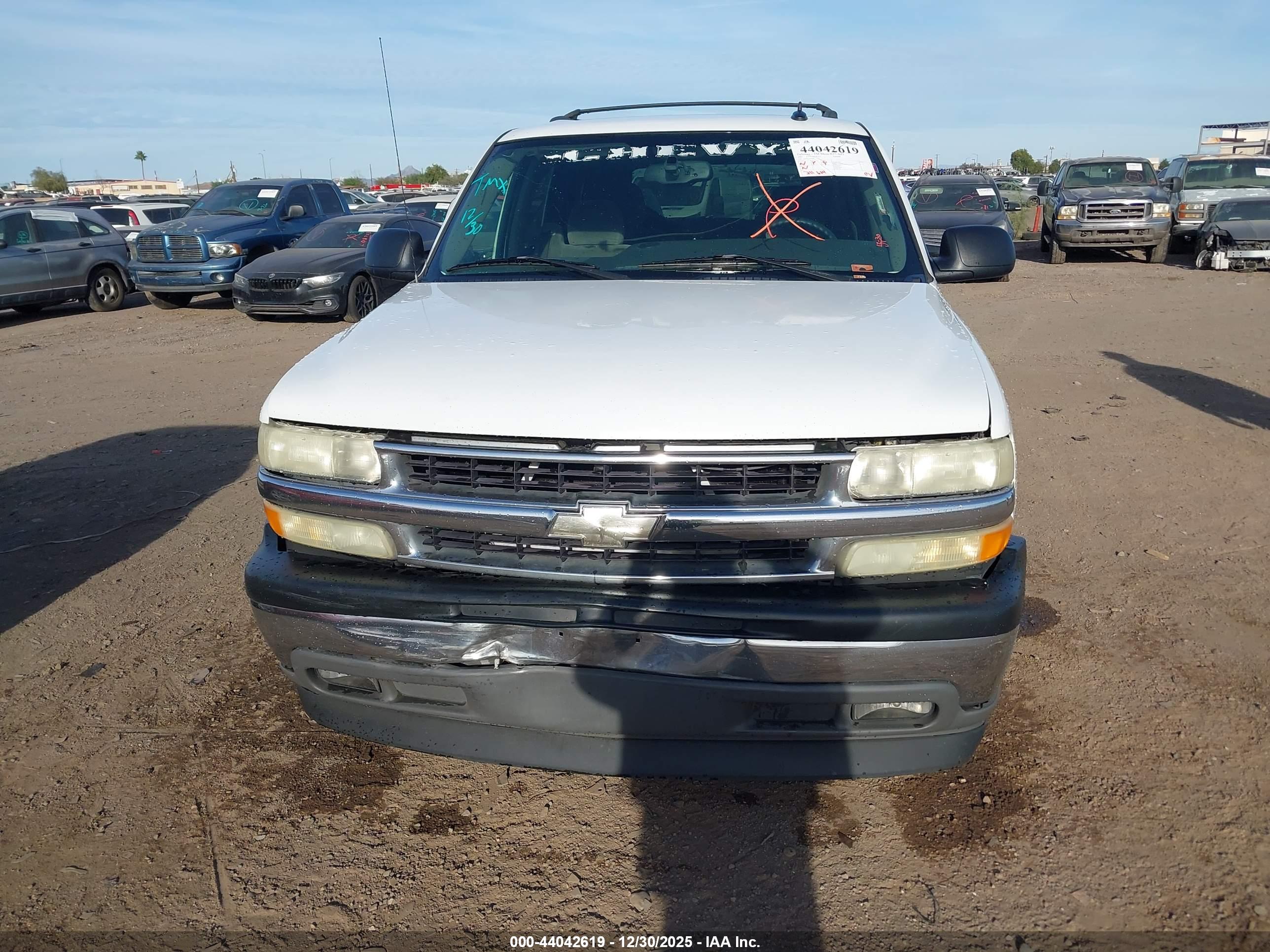 CHEVROLET TAHOE image 6