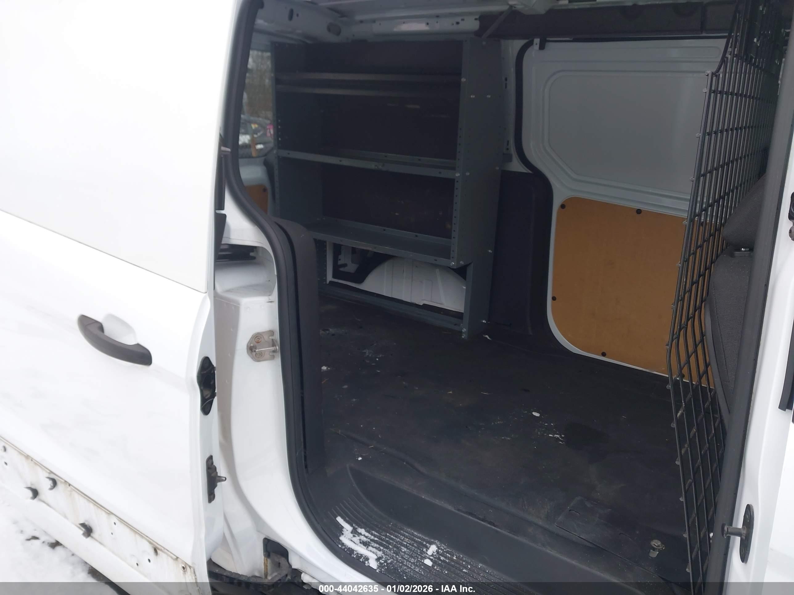 FORD TRANSIT image 8