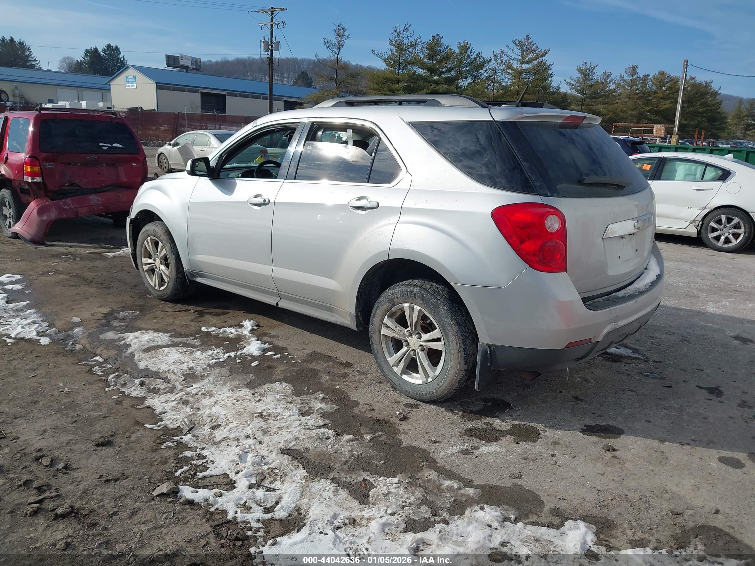 CHEVROLET EQUINOX image 3
