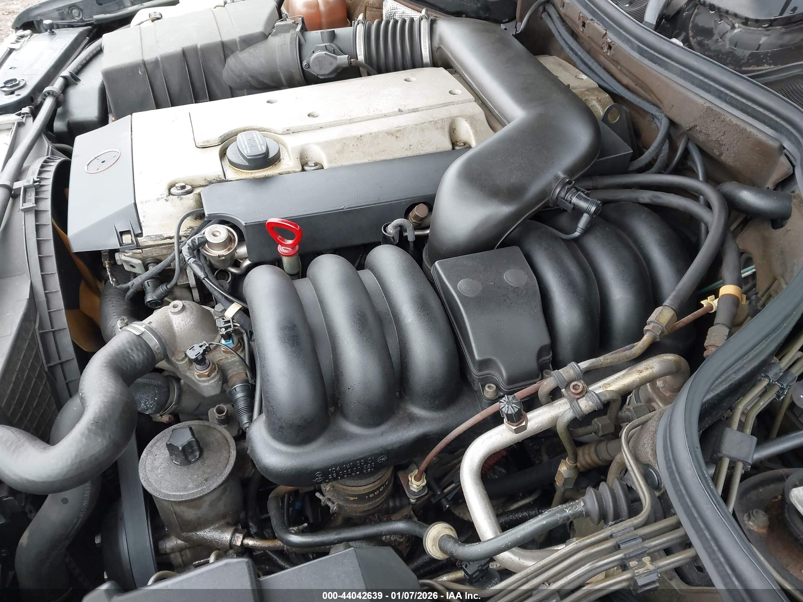 MERCEDES-BENZ 300 image 10