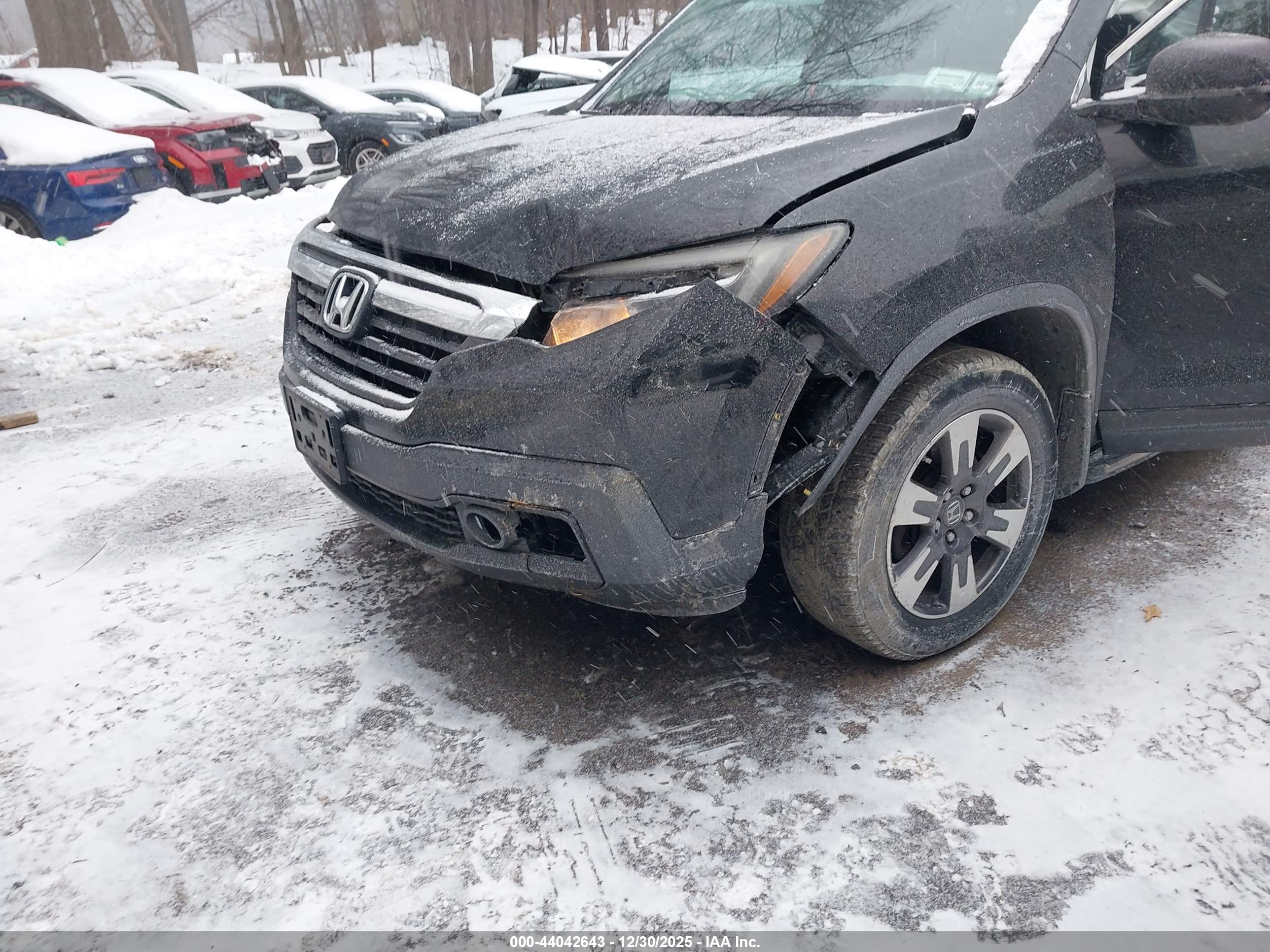 HONDA RIDGELINE image 6