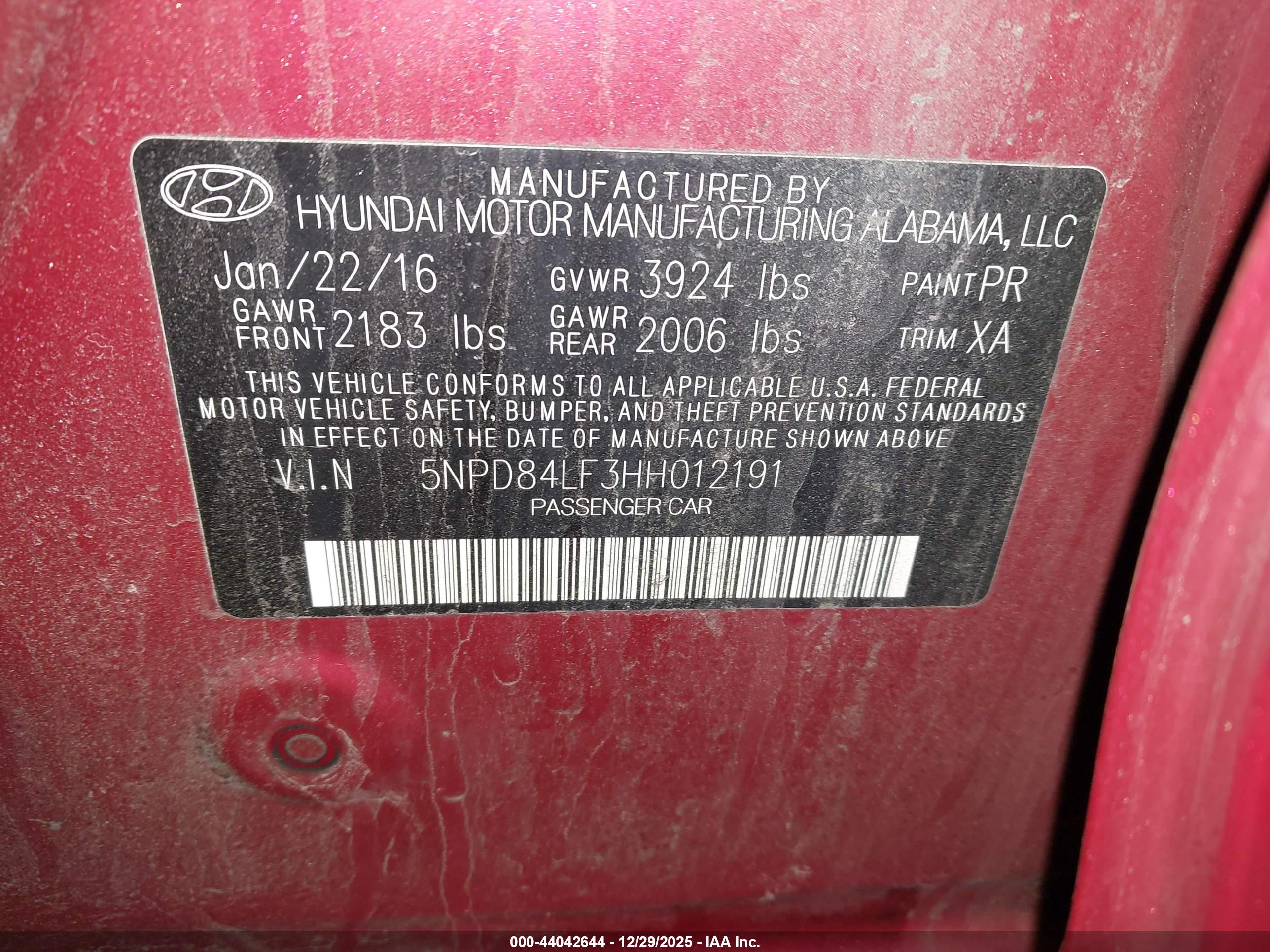 HYUNDAI ELANTRA image 9