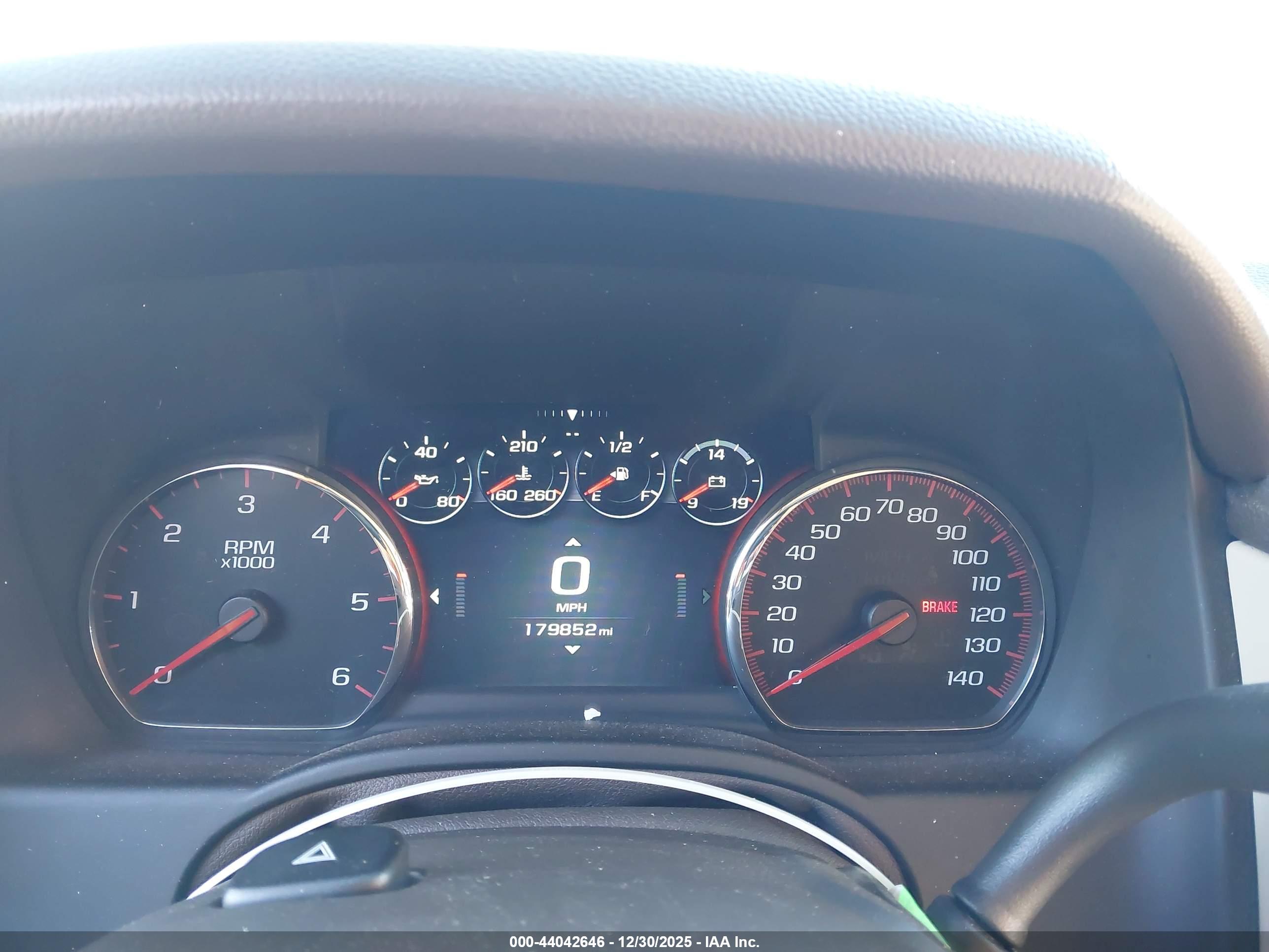 GMC YUKON image 7