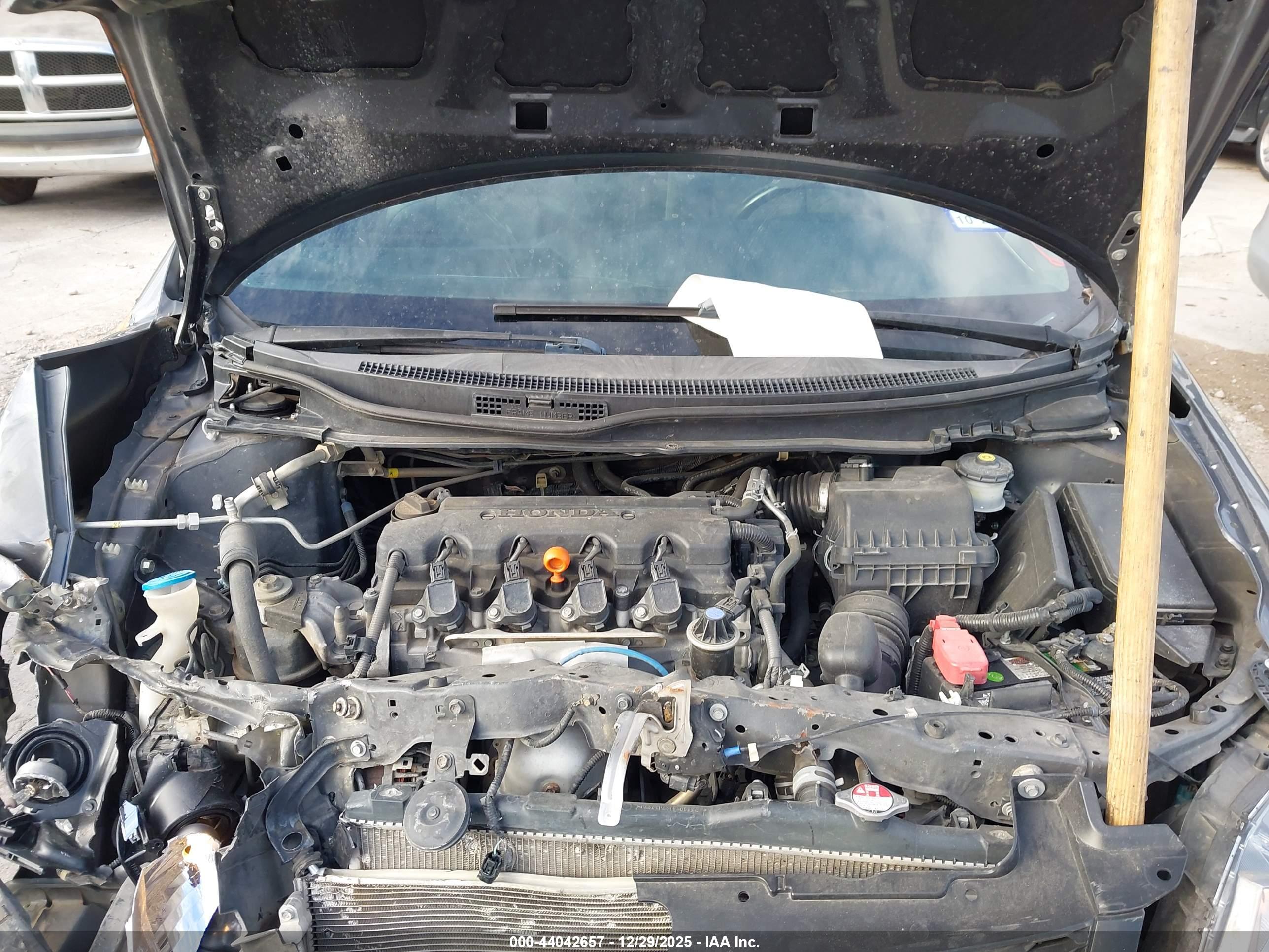 HONDA CIVIC image 10