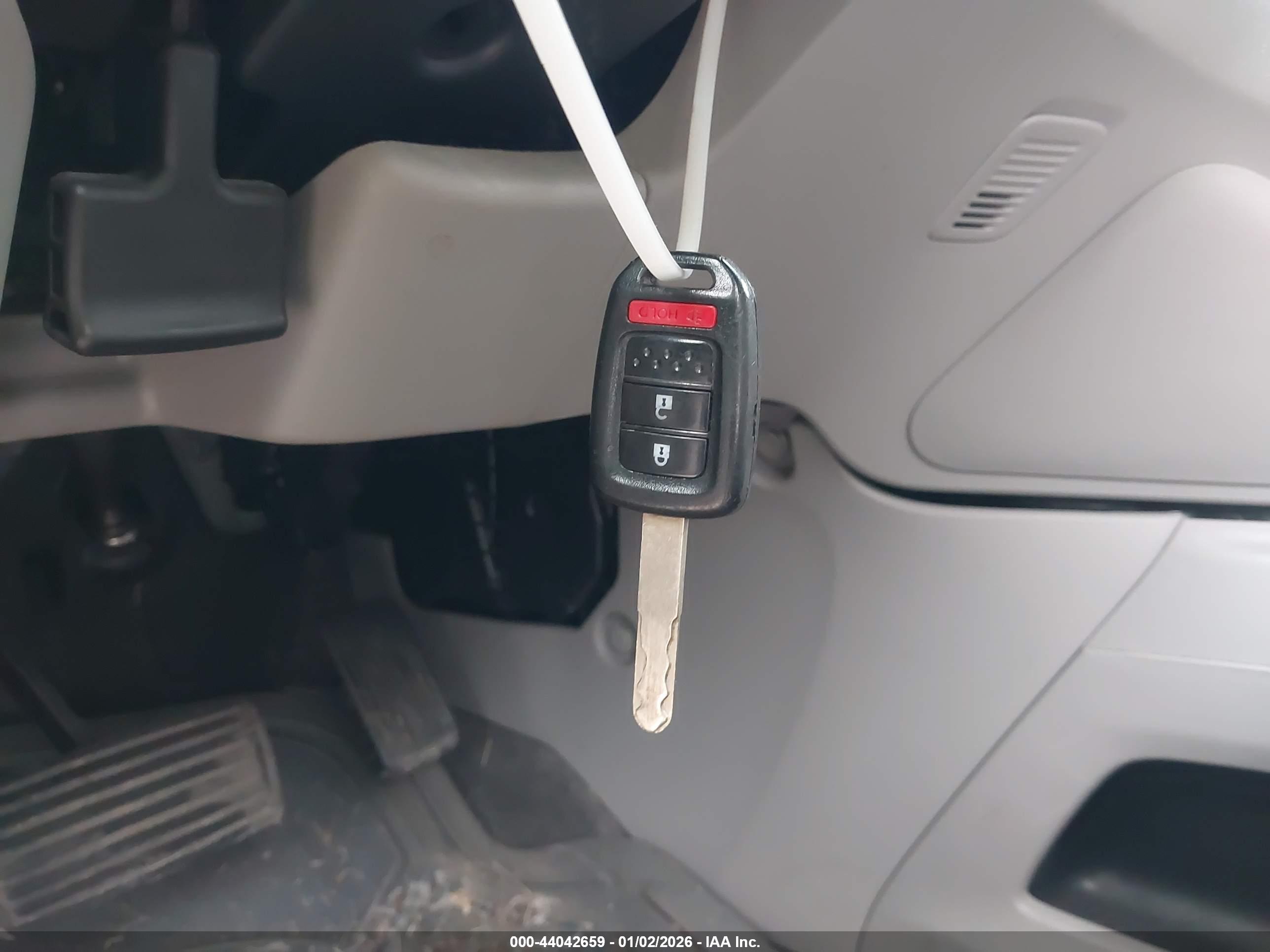 HONDA CR-V image 11