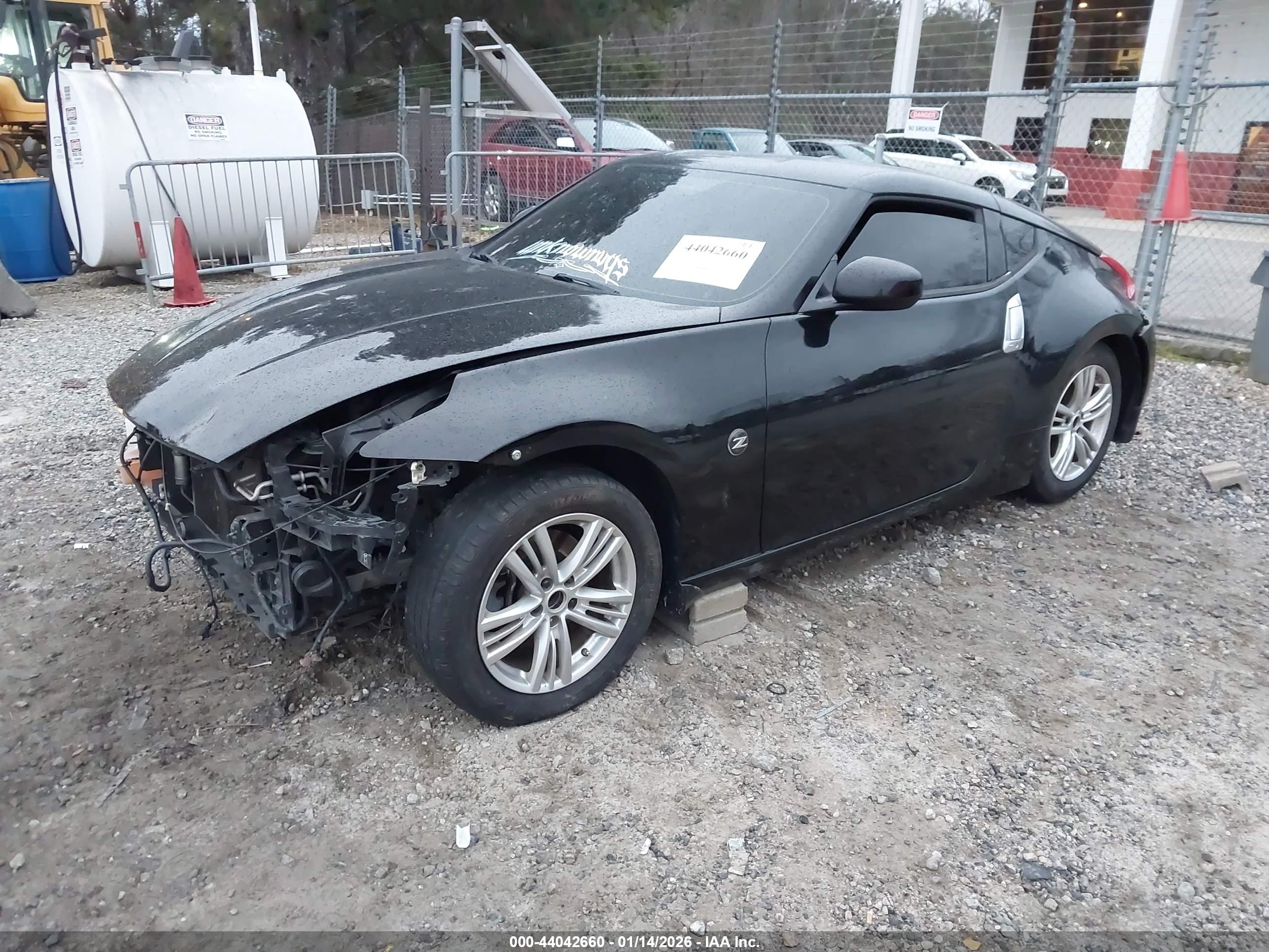 NISSAN 370Z image 2