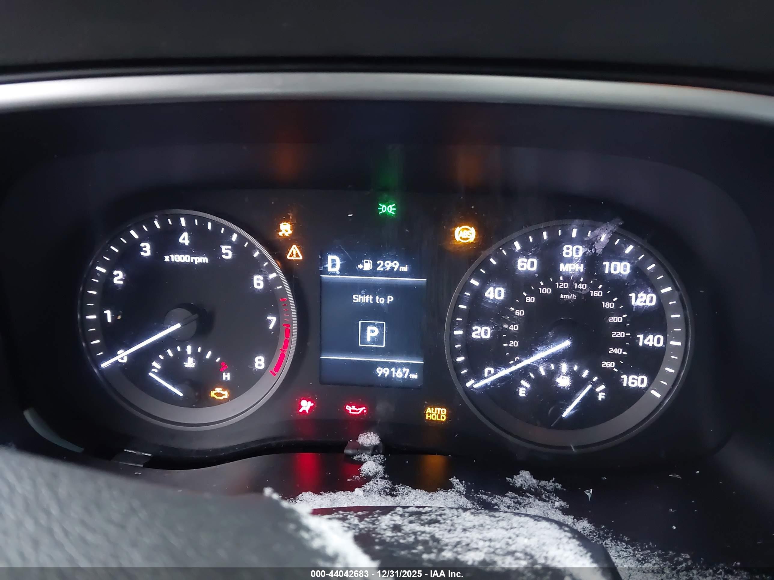 HYUNDAI TUCSON image 7