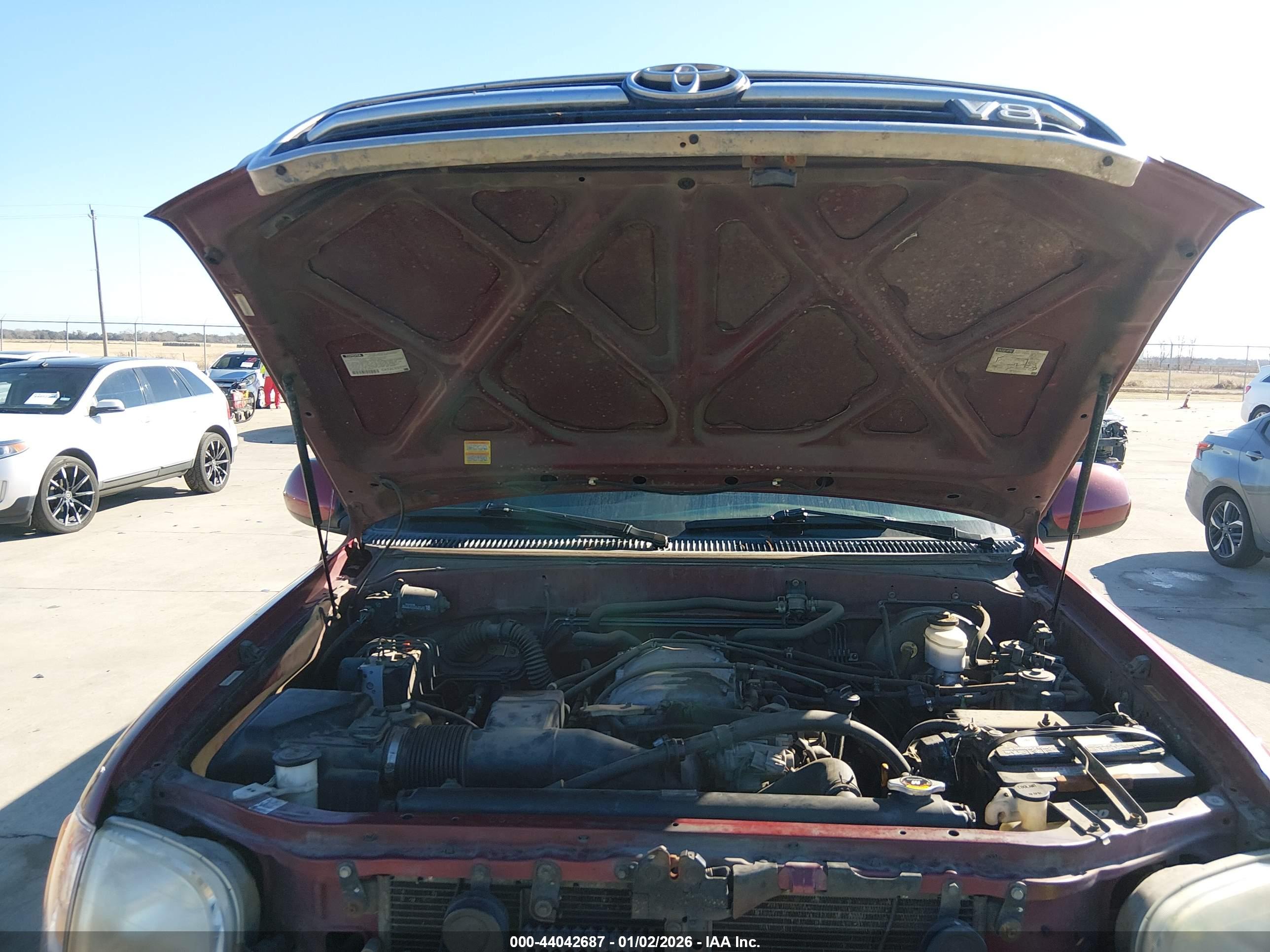 TOYOTA TUNDRA image 10