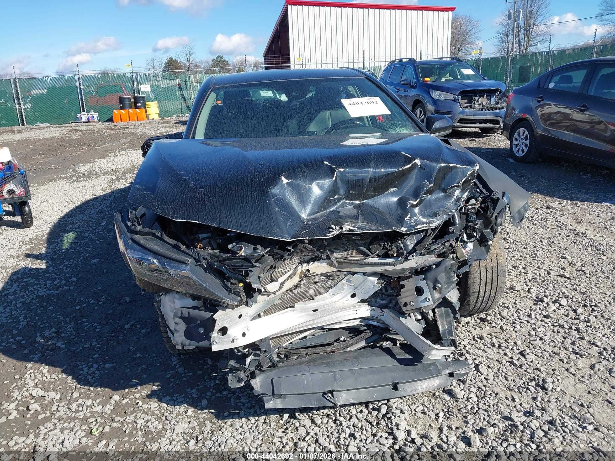 TOYOTA CAMRY image 6