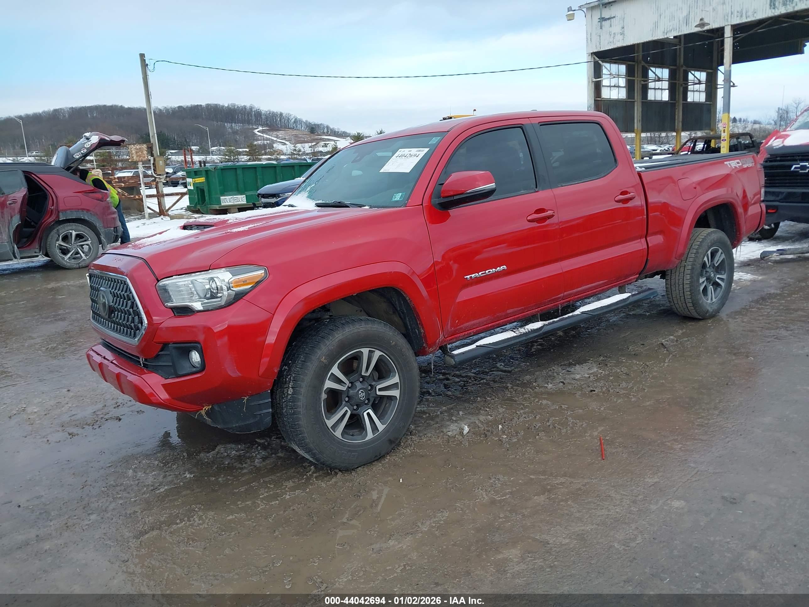TOYOTA TACOMA image 2