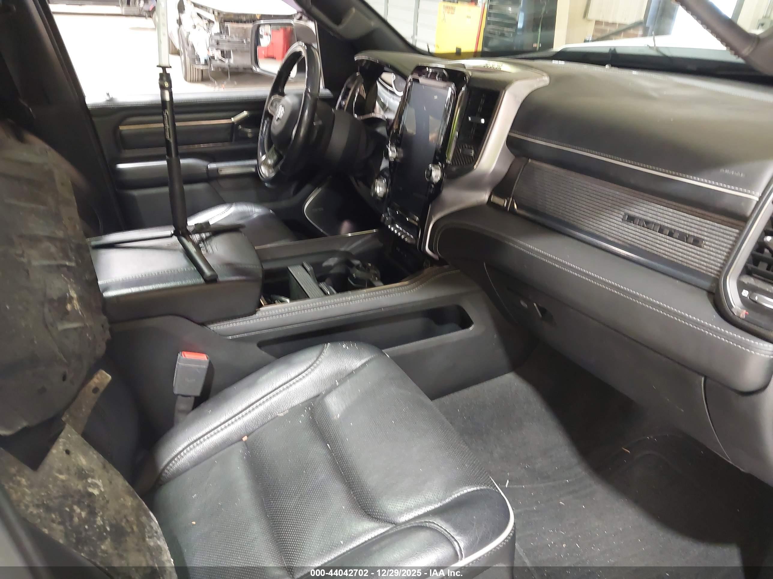 RAM 1500 image 5