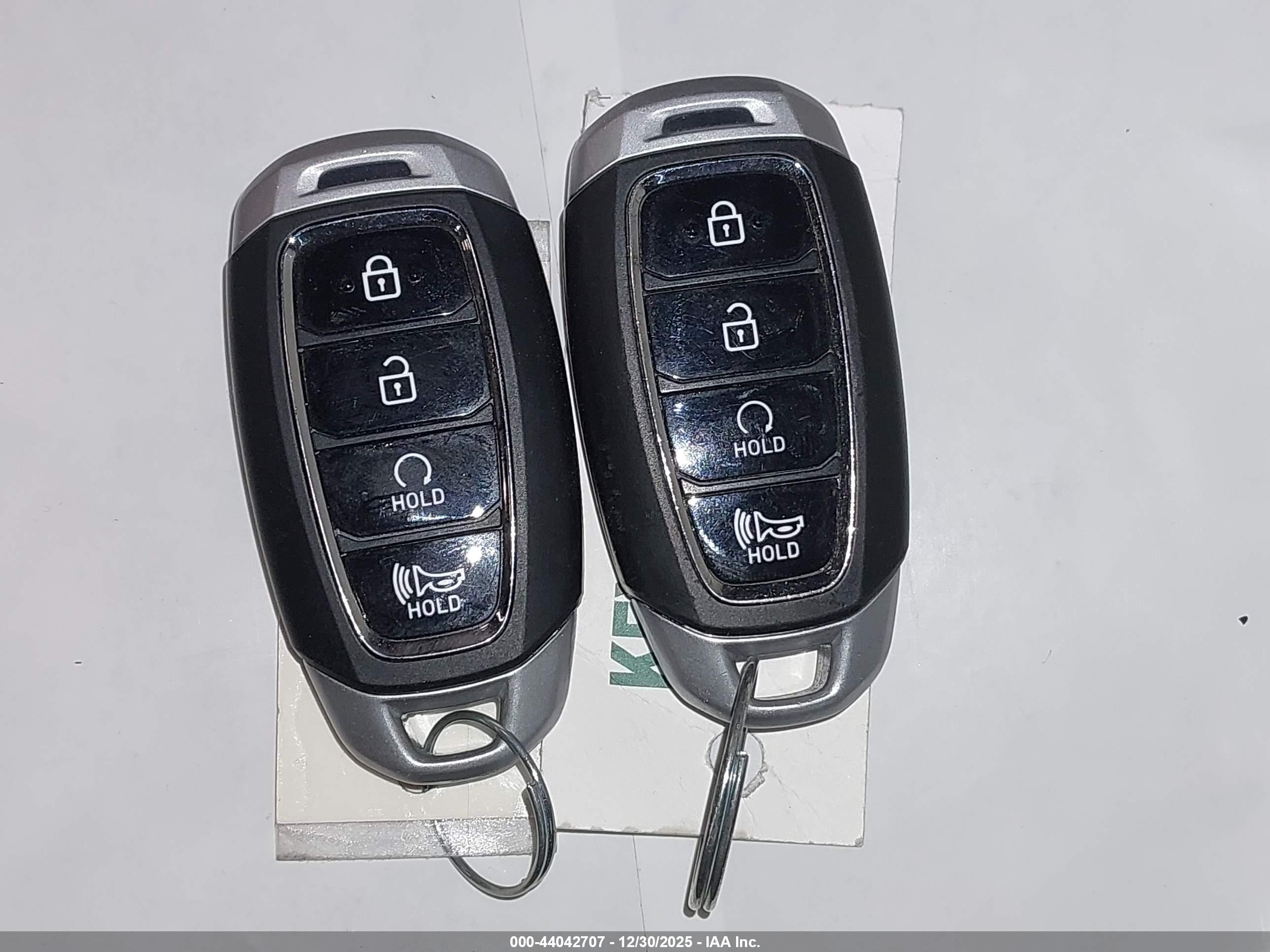 HYUNDAI VENUE image 11