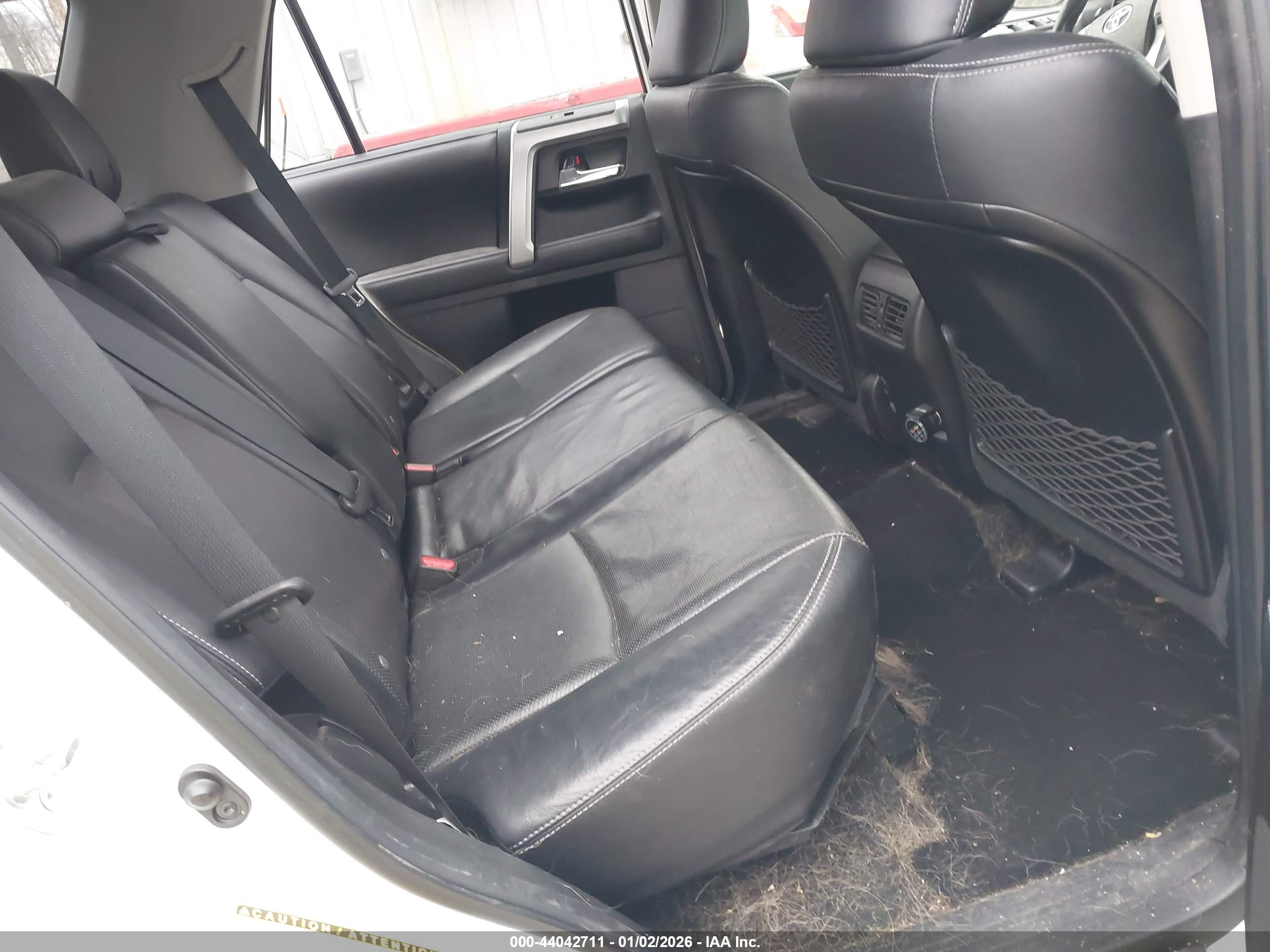 TOYOTA 4RUNNER image 8