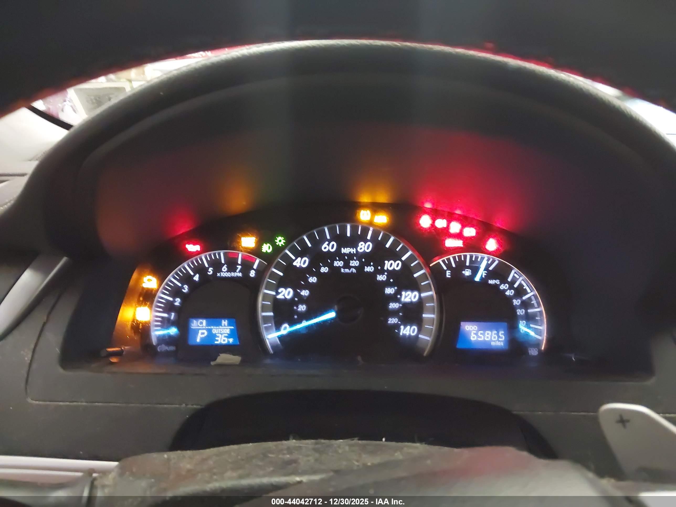TOYOTA CAMRY image 7
