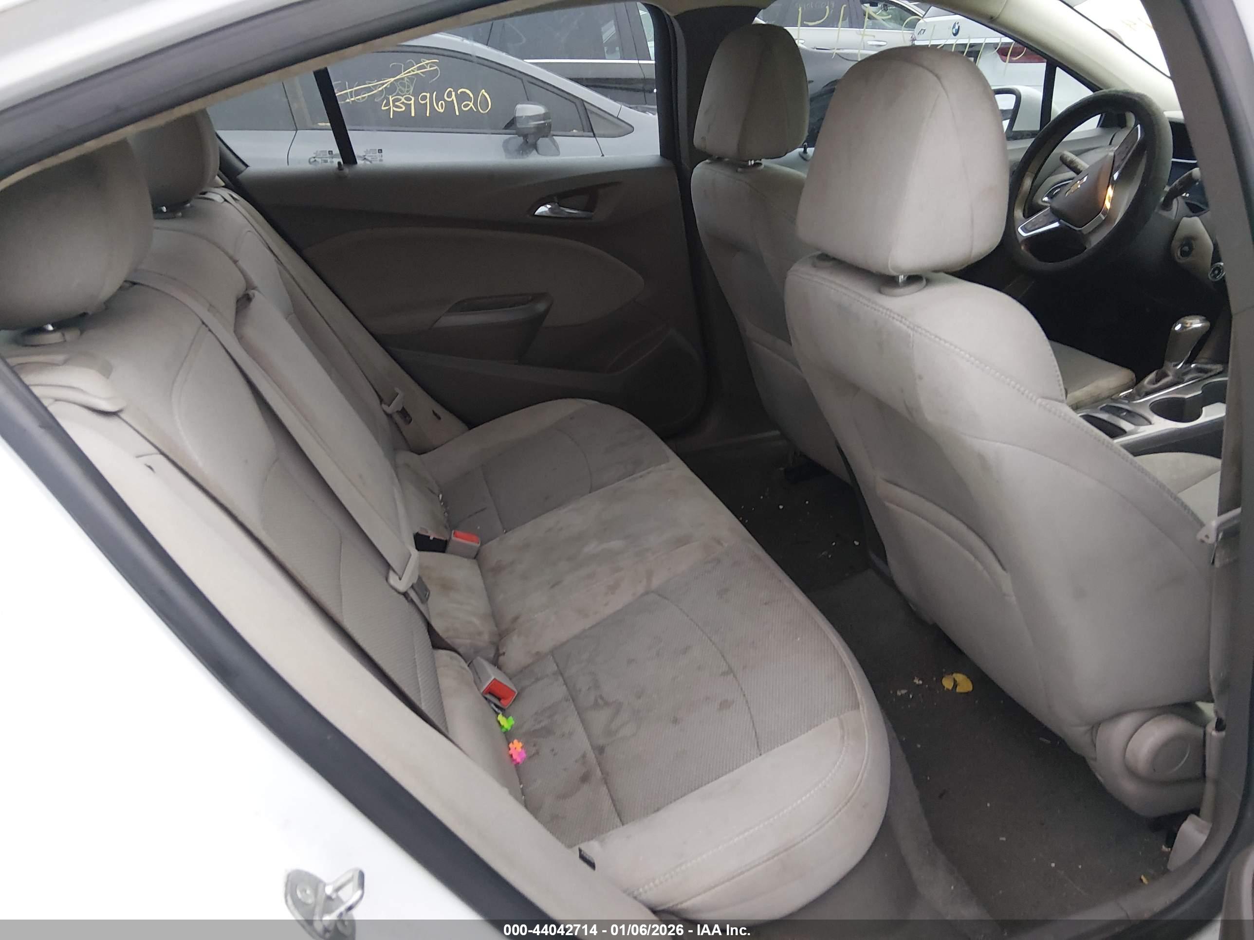 CHEVROLET CRUZE image 8
