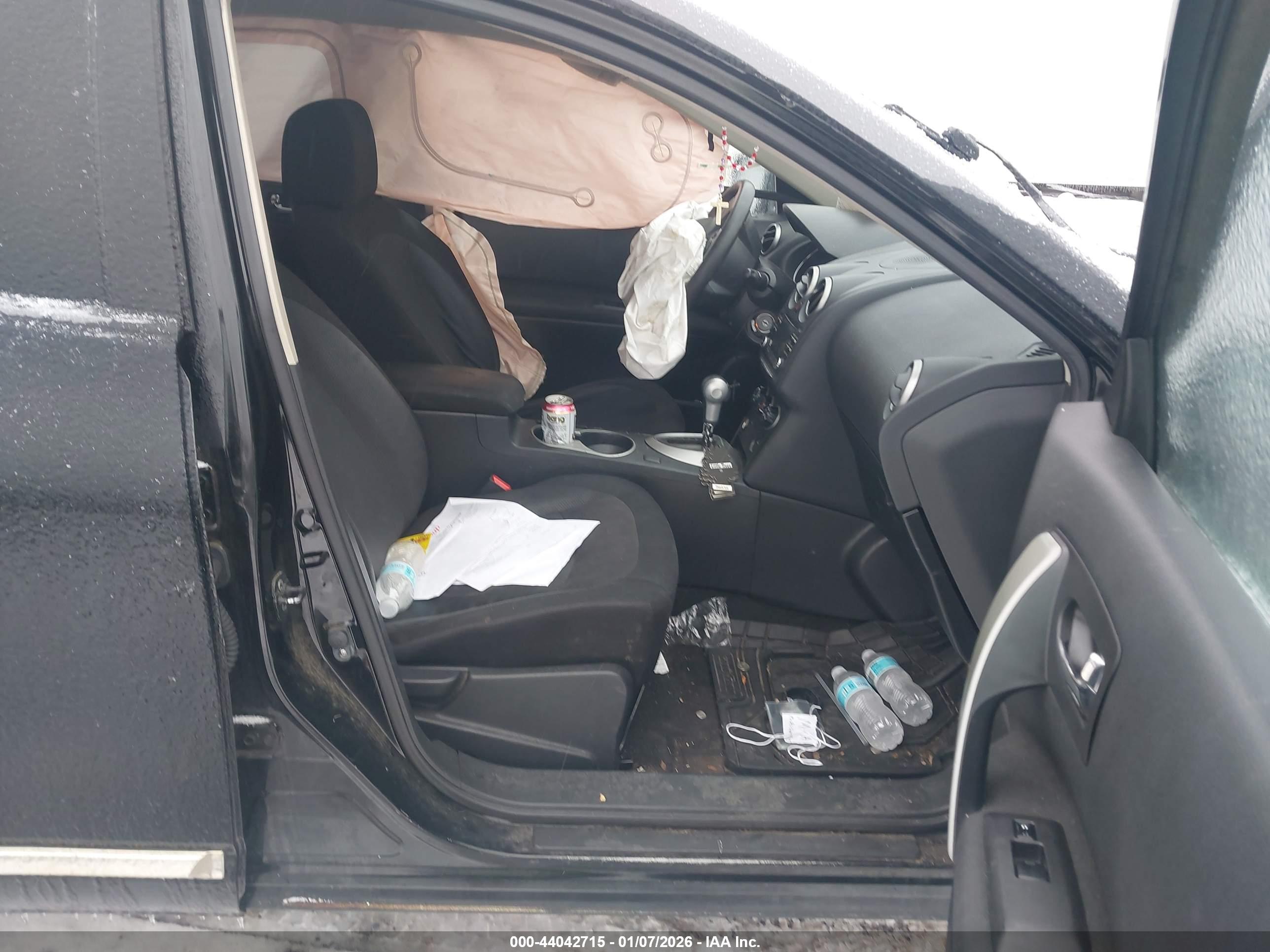 NISSAN ROGUE image 5