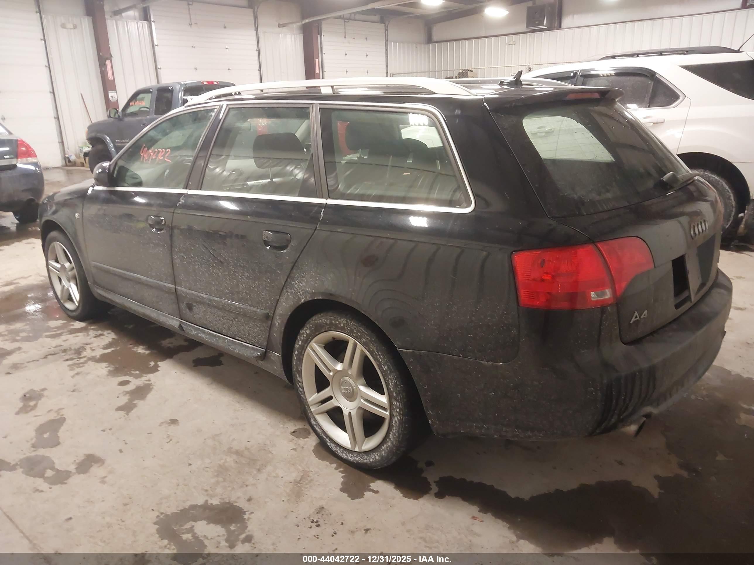 AUDI A4 image 3