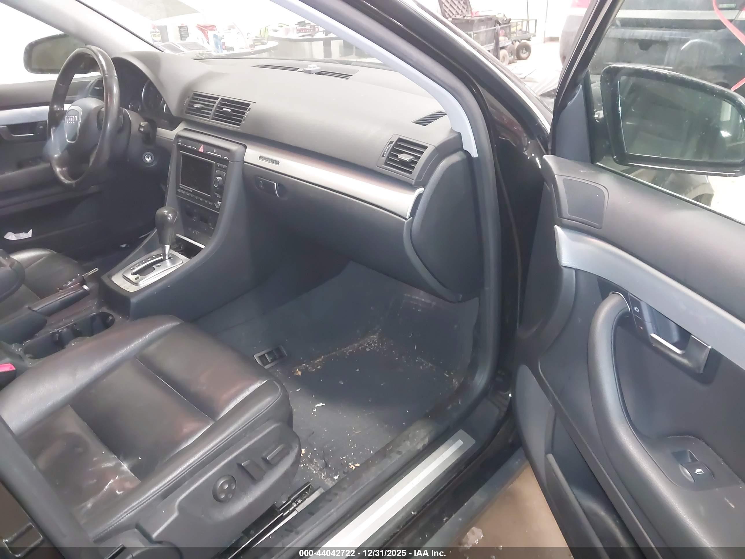 AUDI A4 image 5