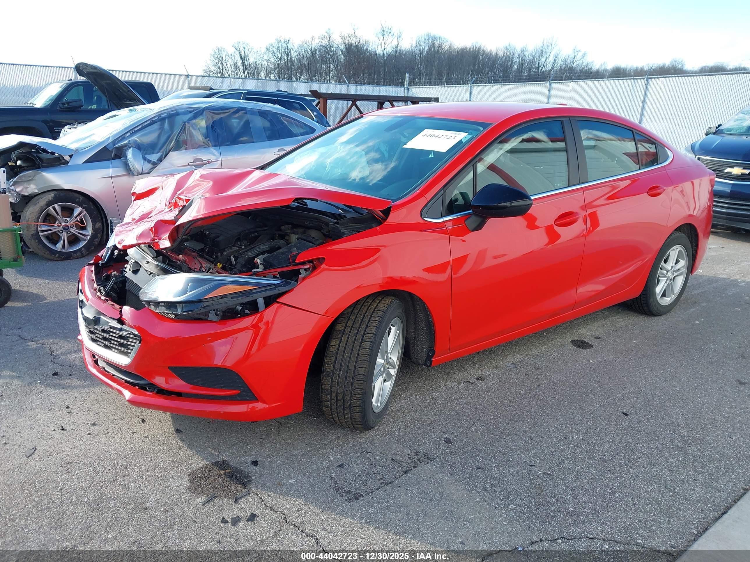 CHEVROLET CRUZE image 2