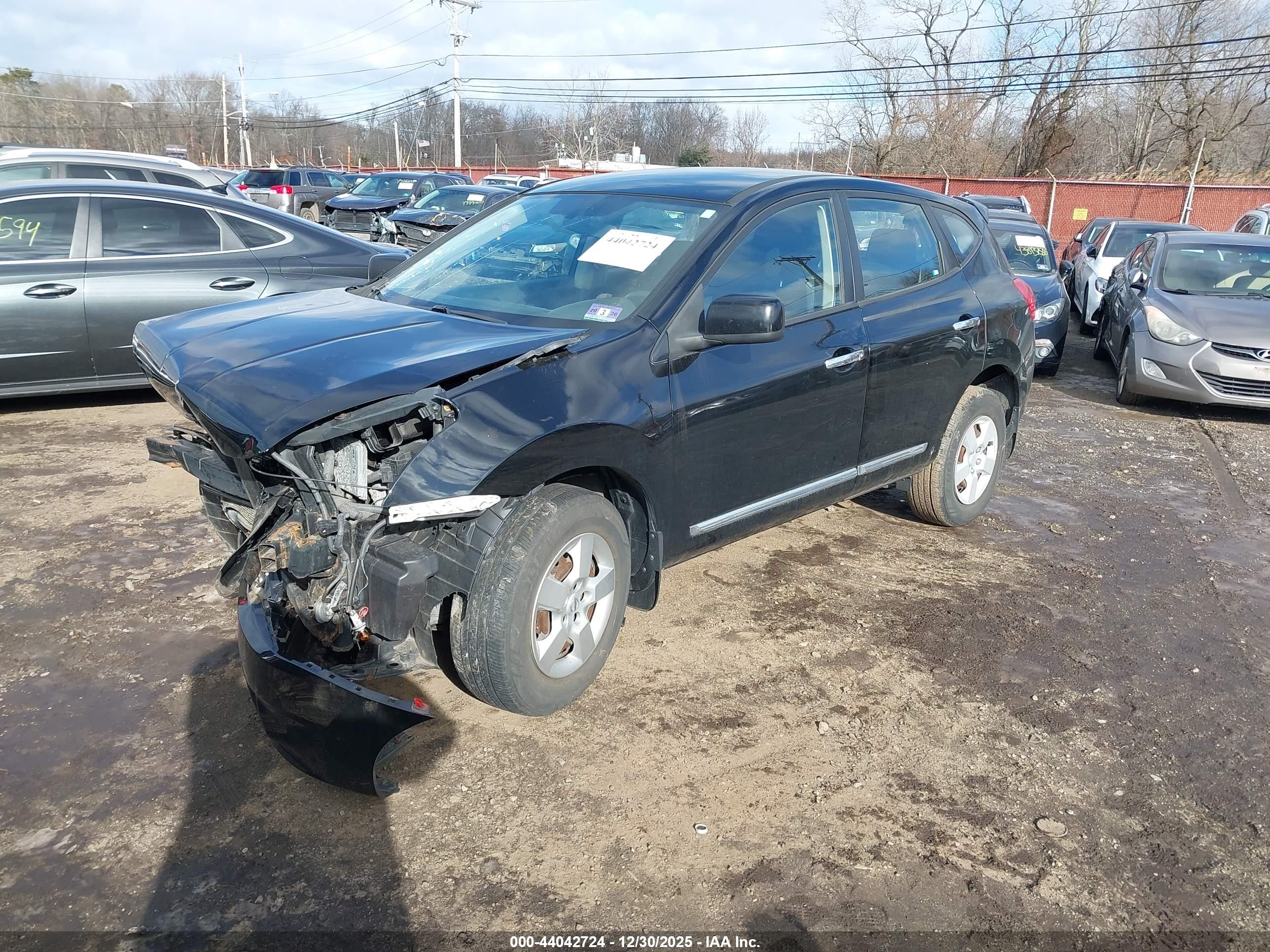 NISSAN ROGUE image 2