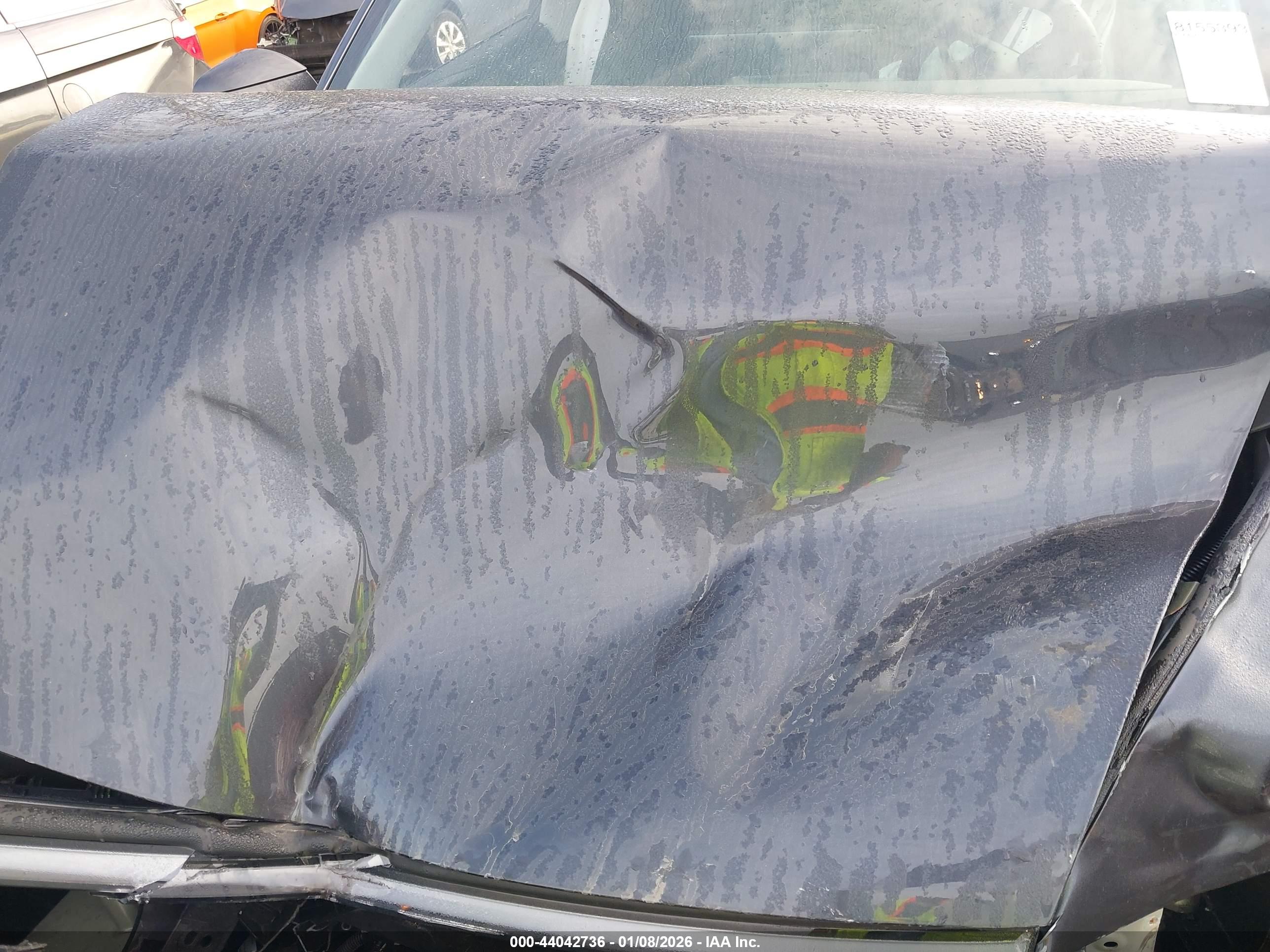 TESLA MODEL image 10