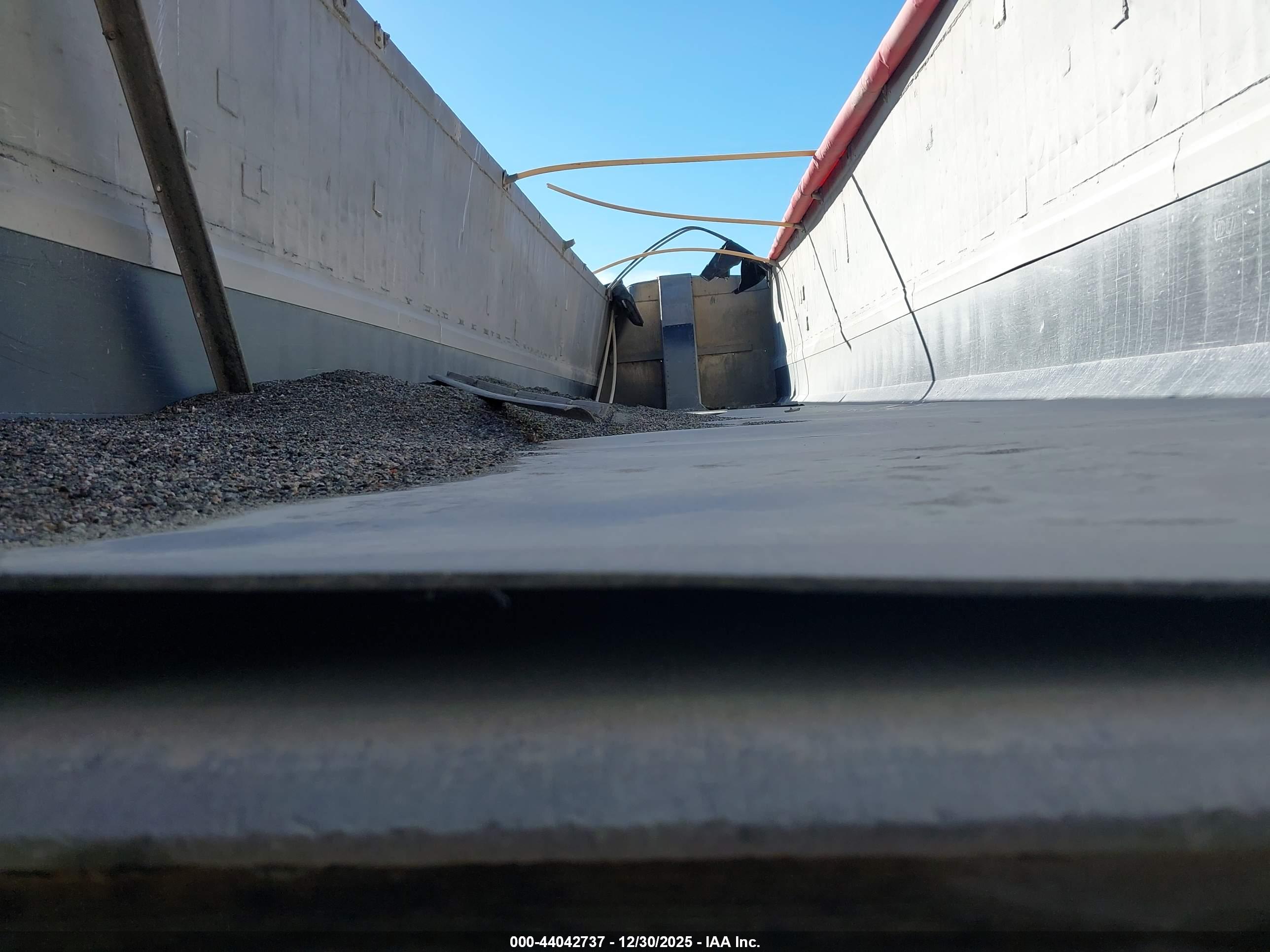 EAST MANUFACTURING image 8
