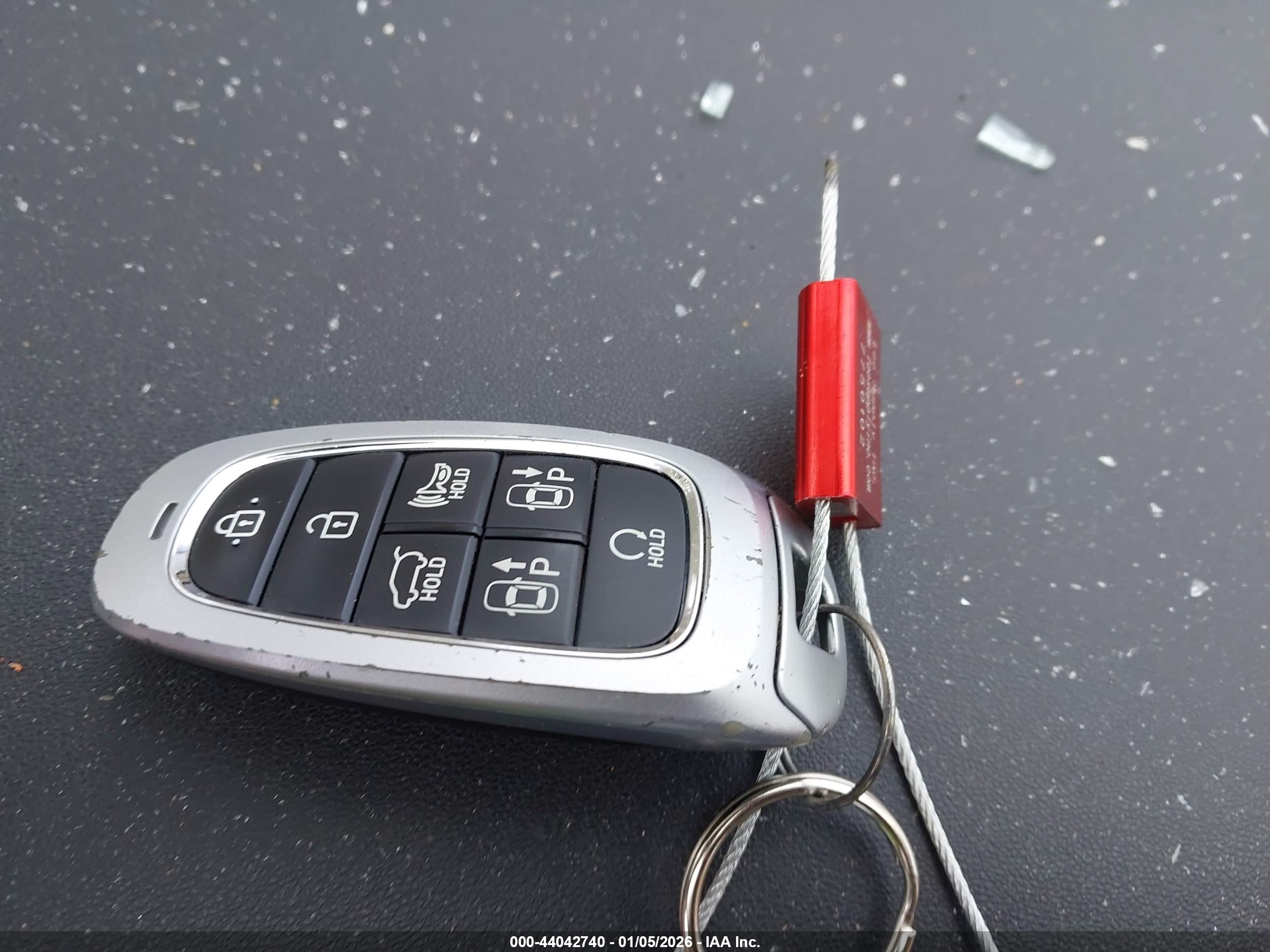 HYUNDAI TUCSON image 11