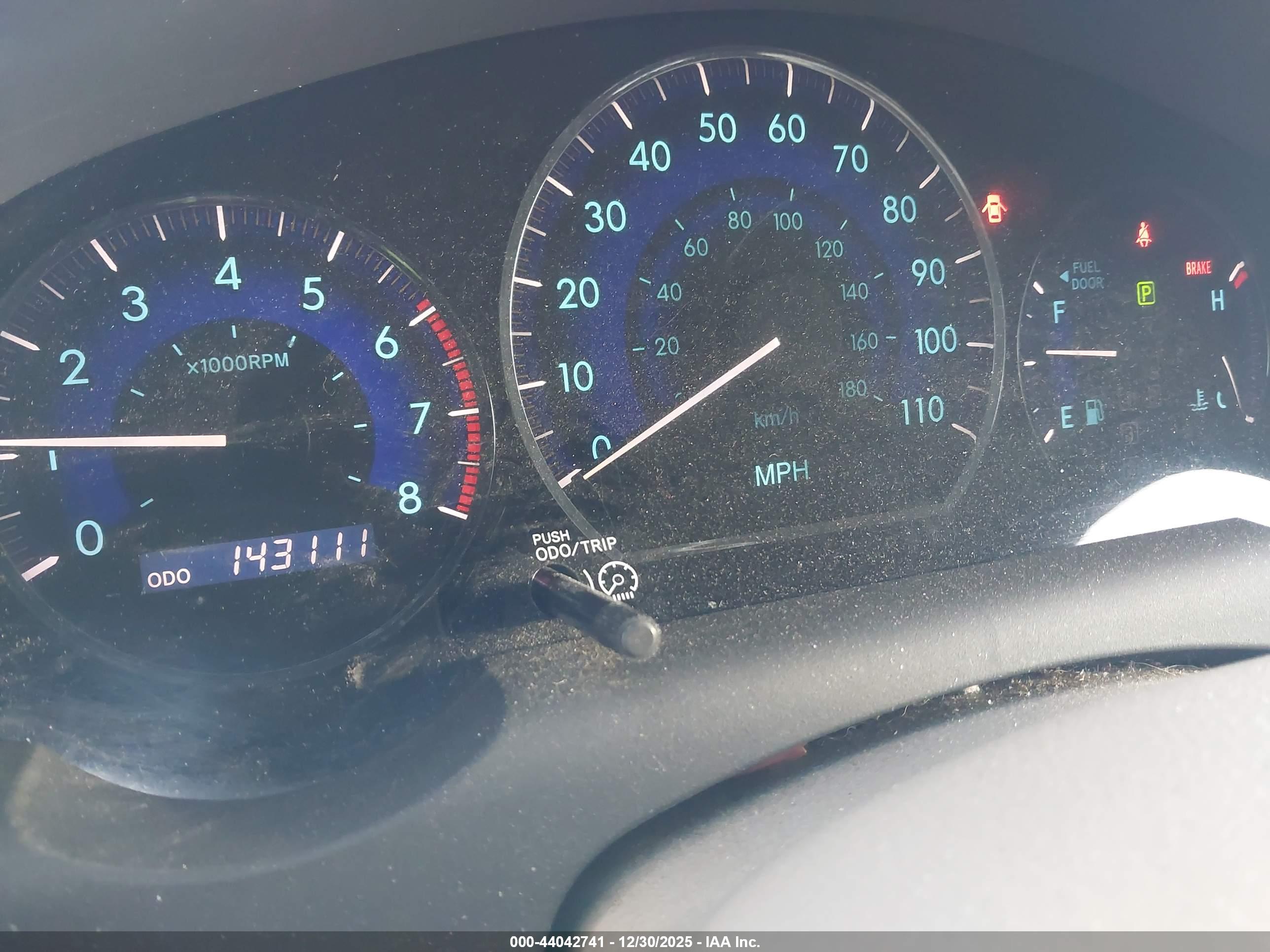 TOYOTA SIENNA image 7