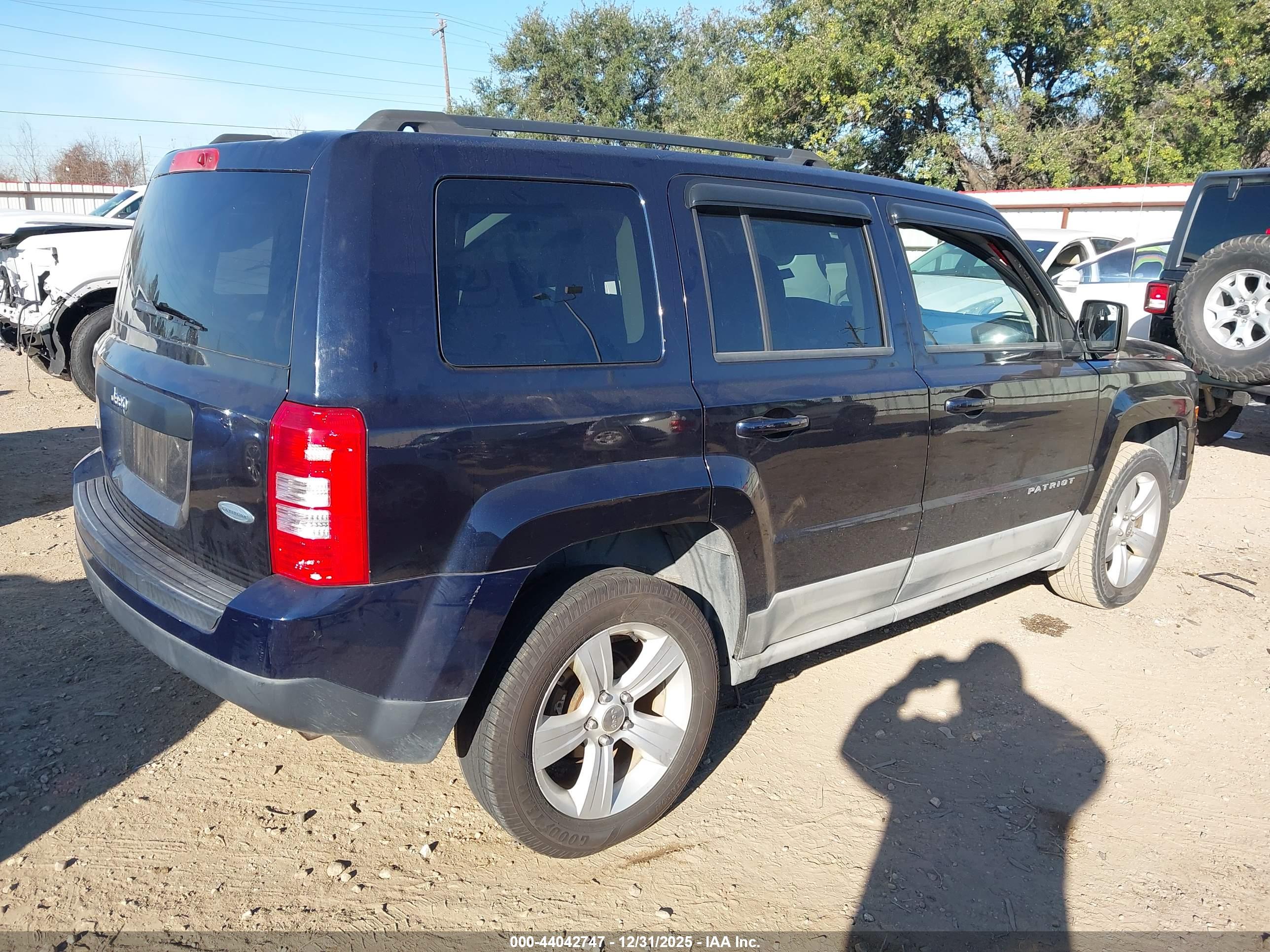JEEP PATRIOT image 4