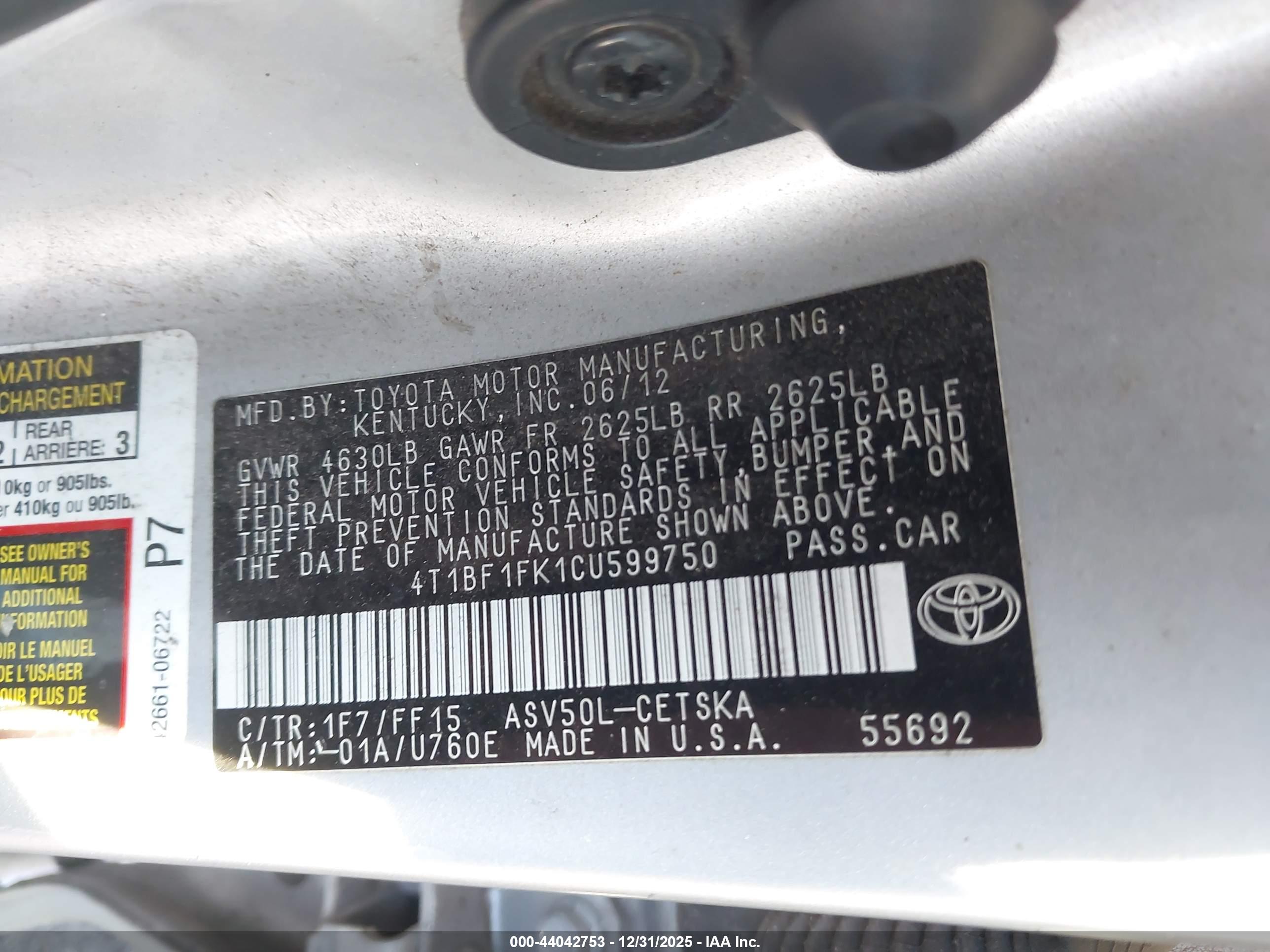 TOYOTA CAMRY image 9
