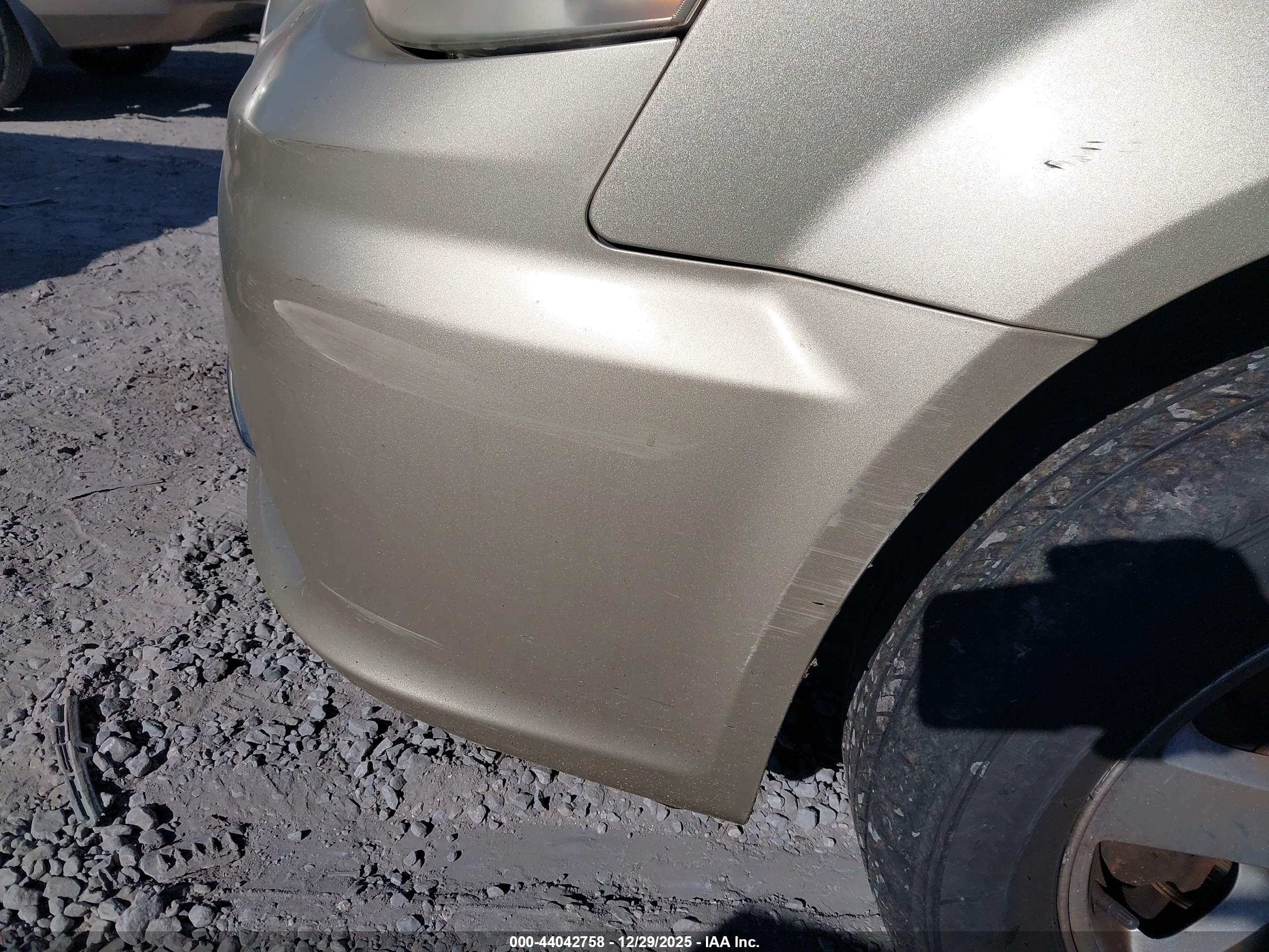 CHRYSLER TOWN image 6