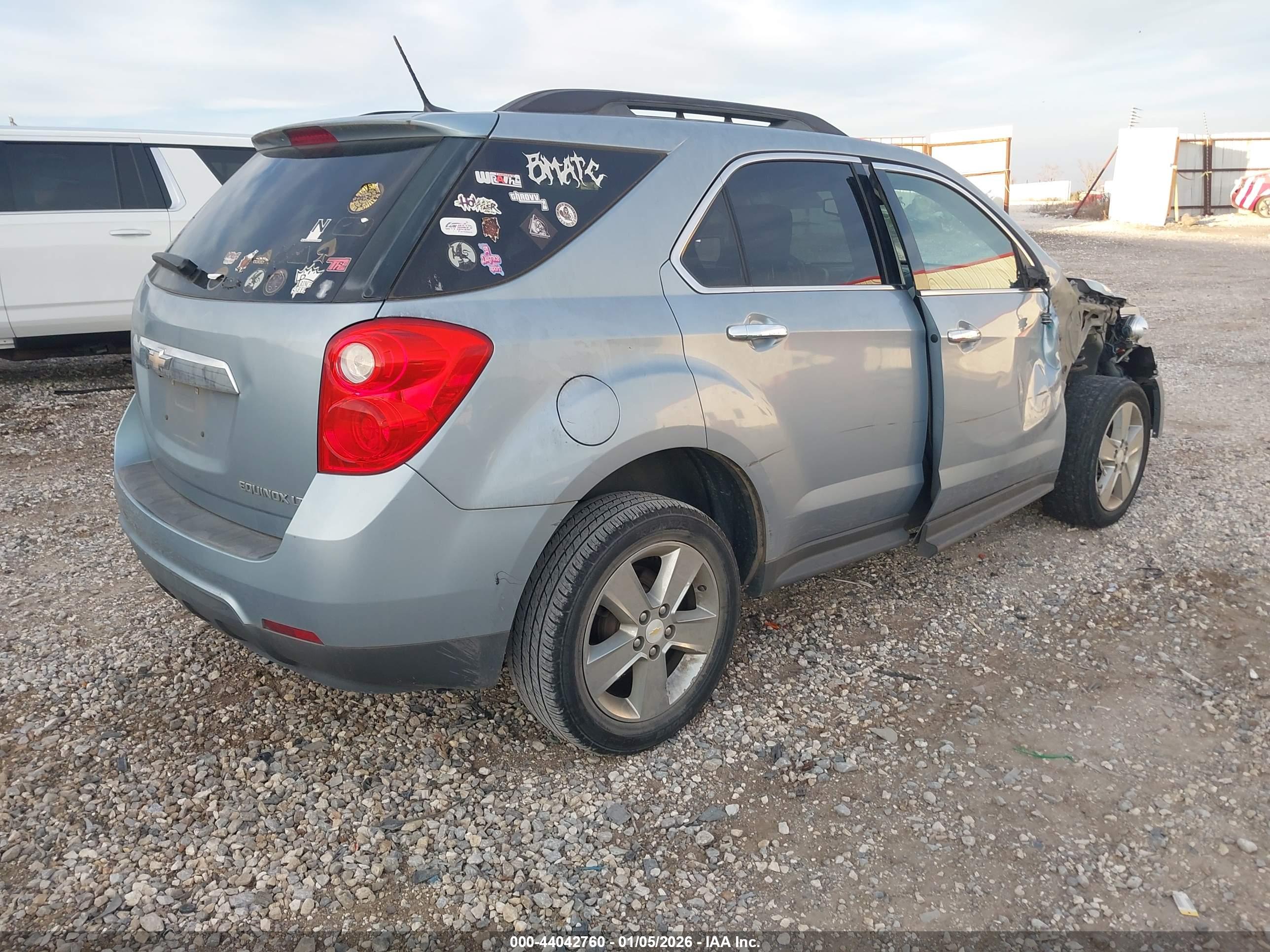 CHEVROLET EQUINOX image 4