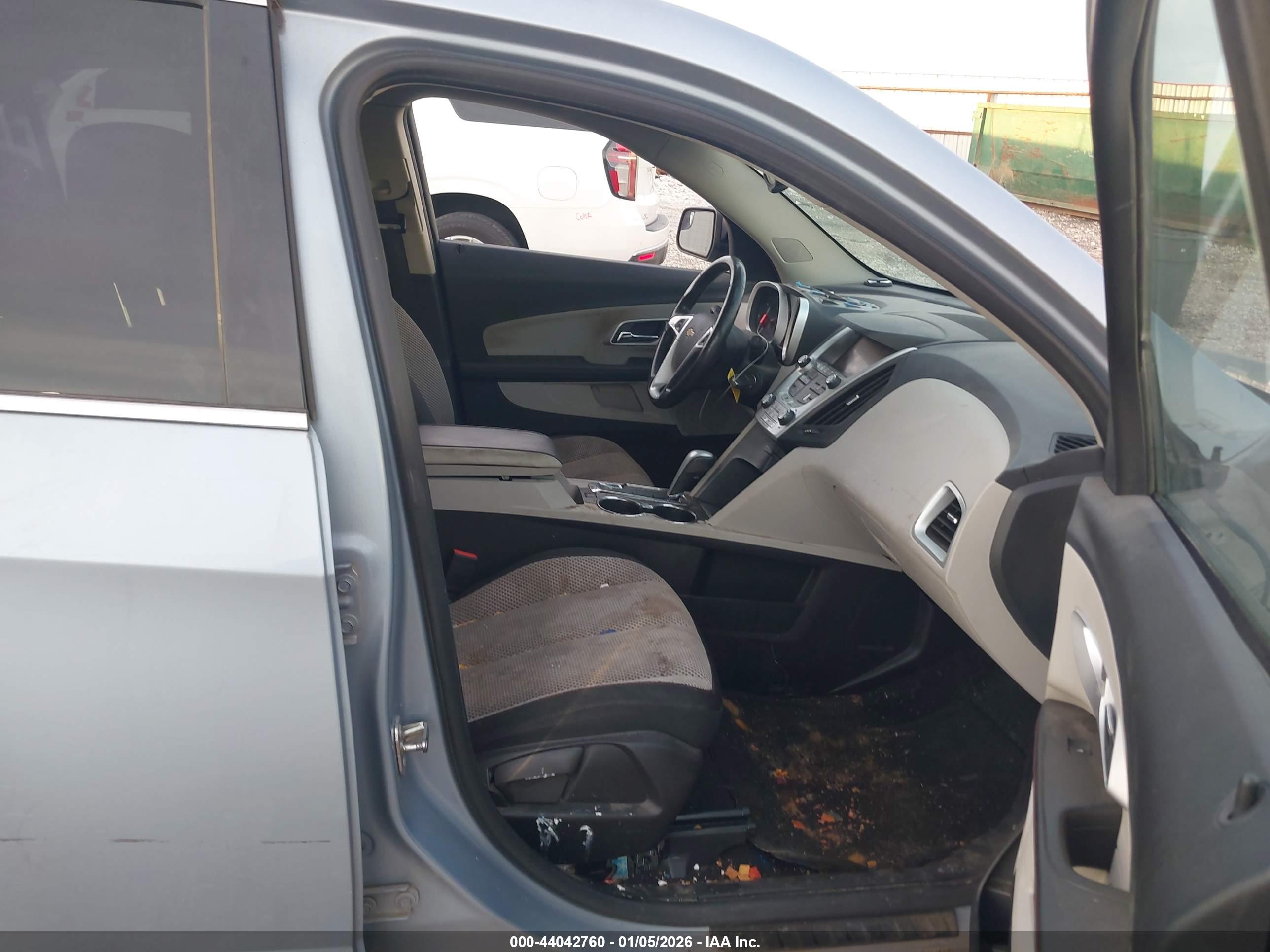 CHEVROLET EQUINOX image 5