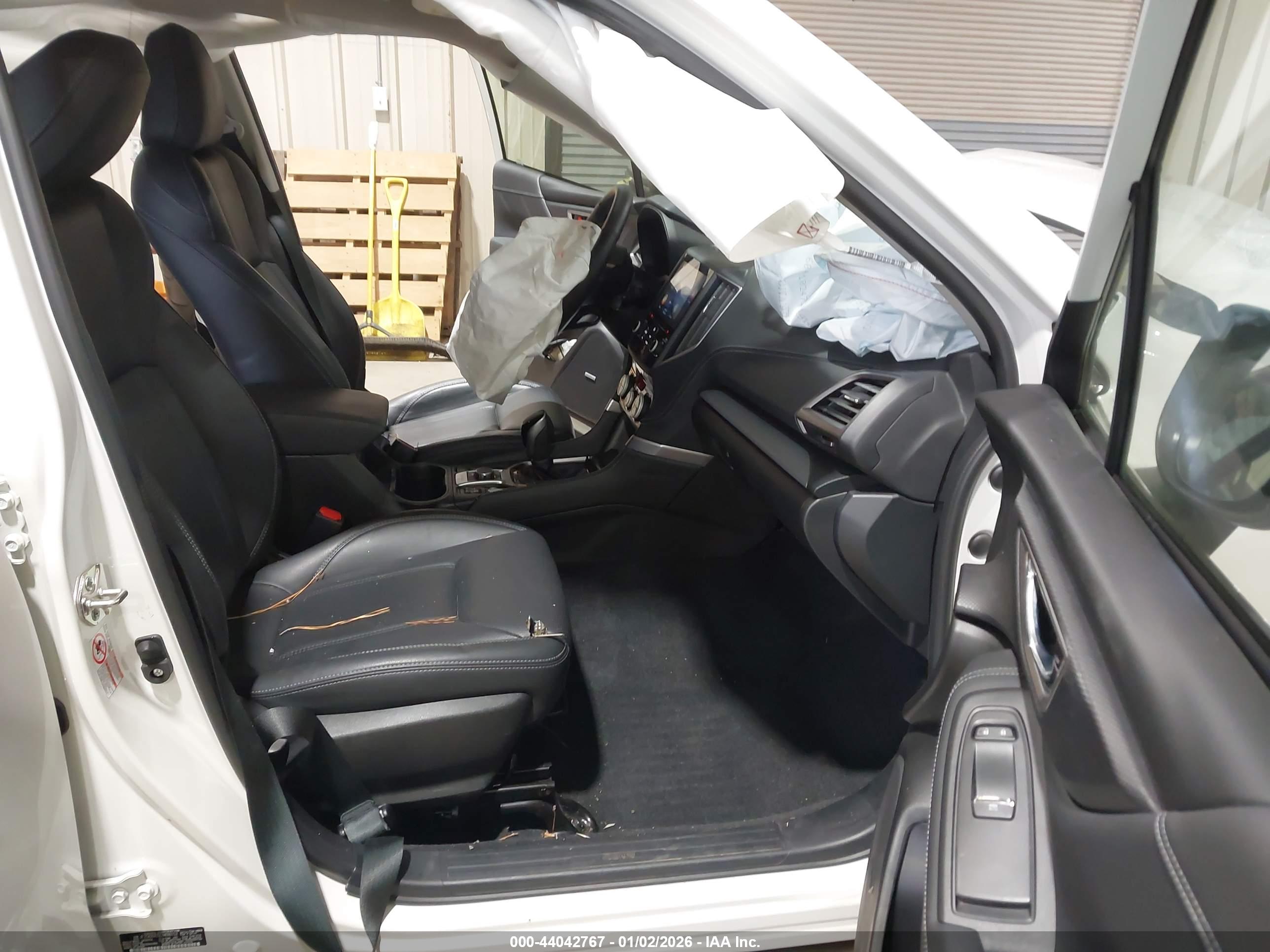 SUBARU FORESTER image 5