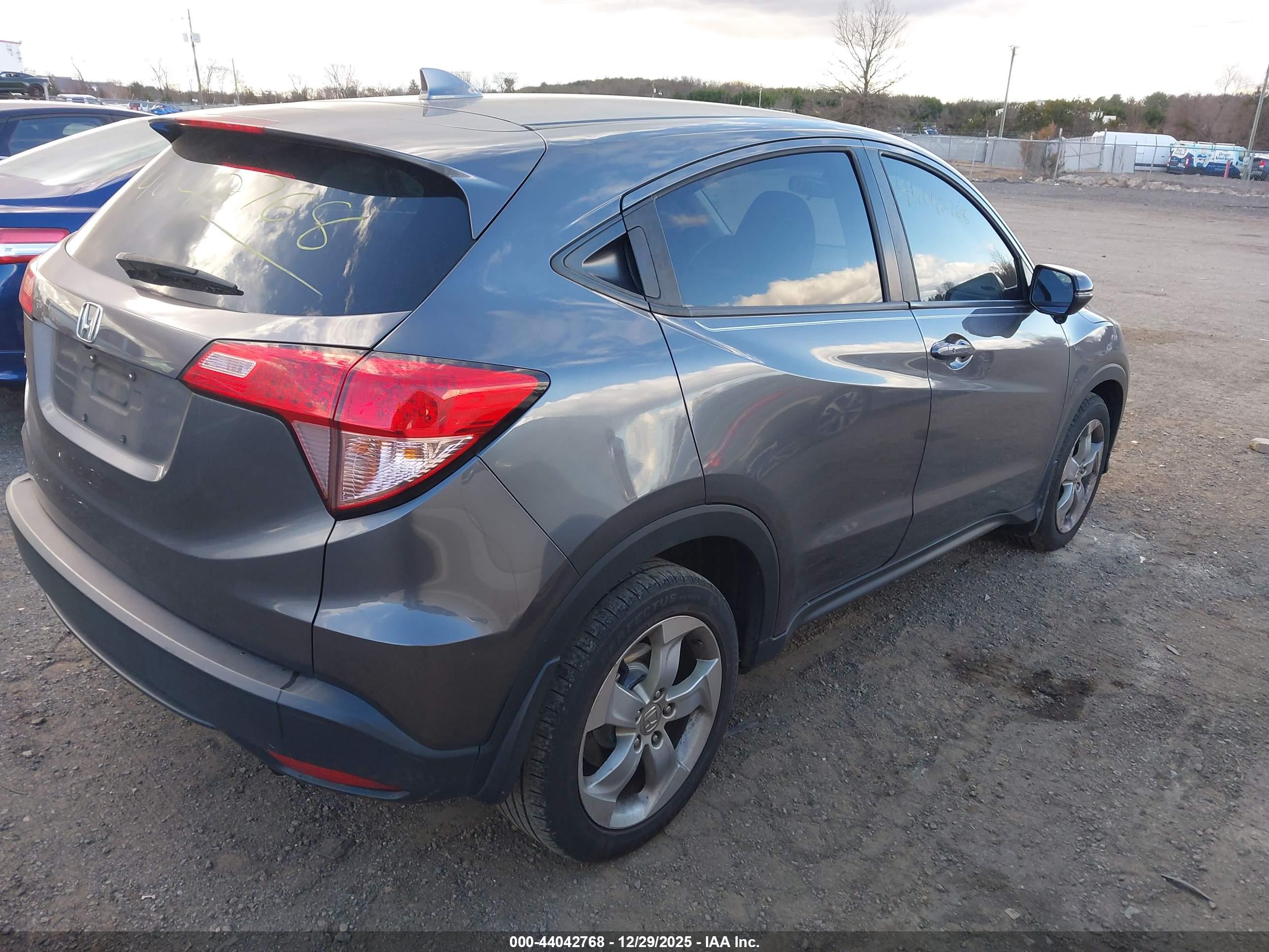 HONDA HR-V image 4