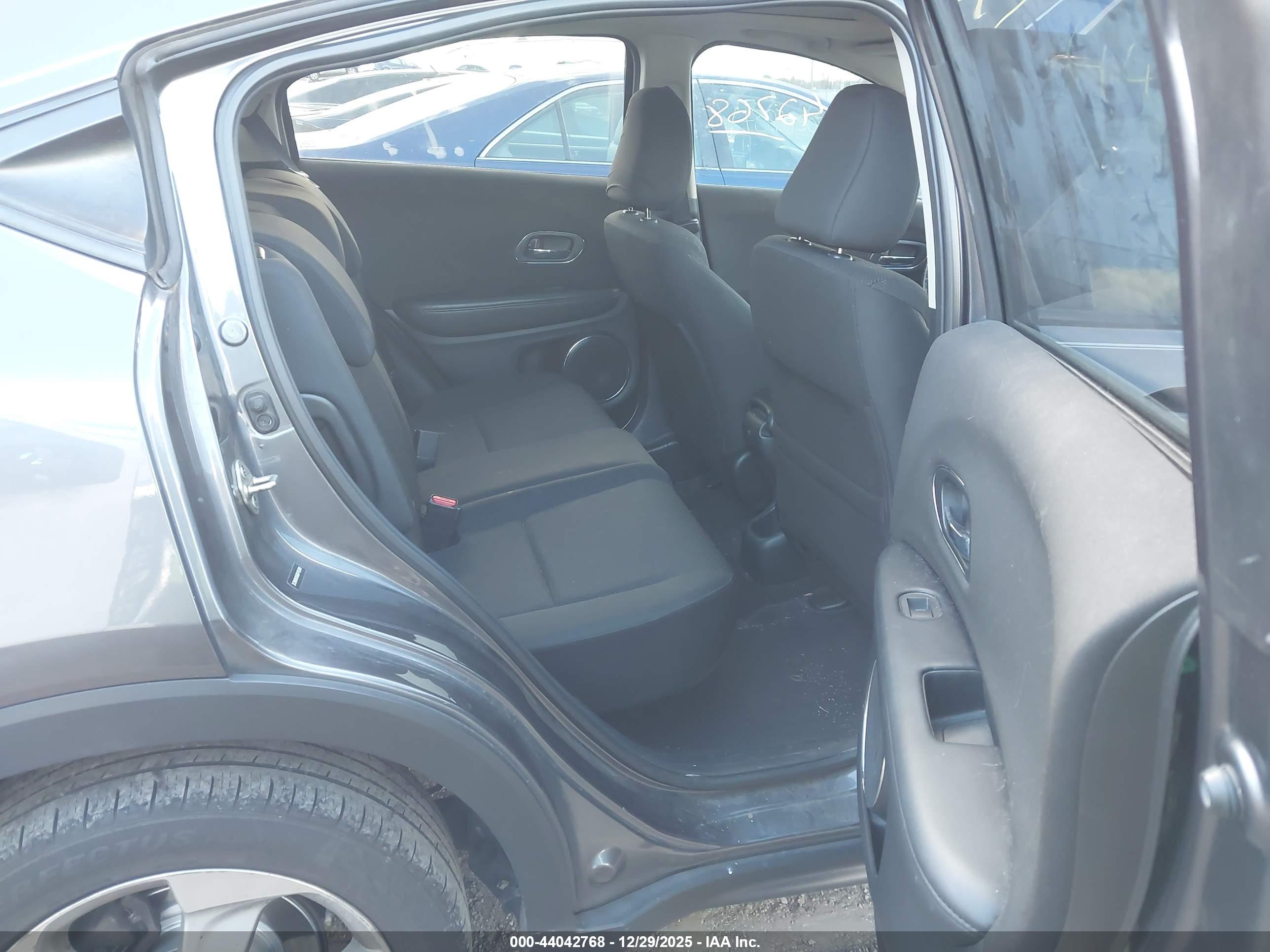HONDA HR-V image 8