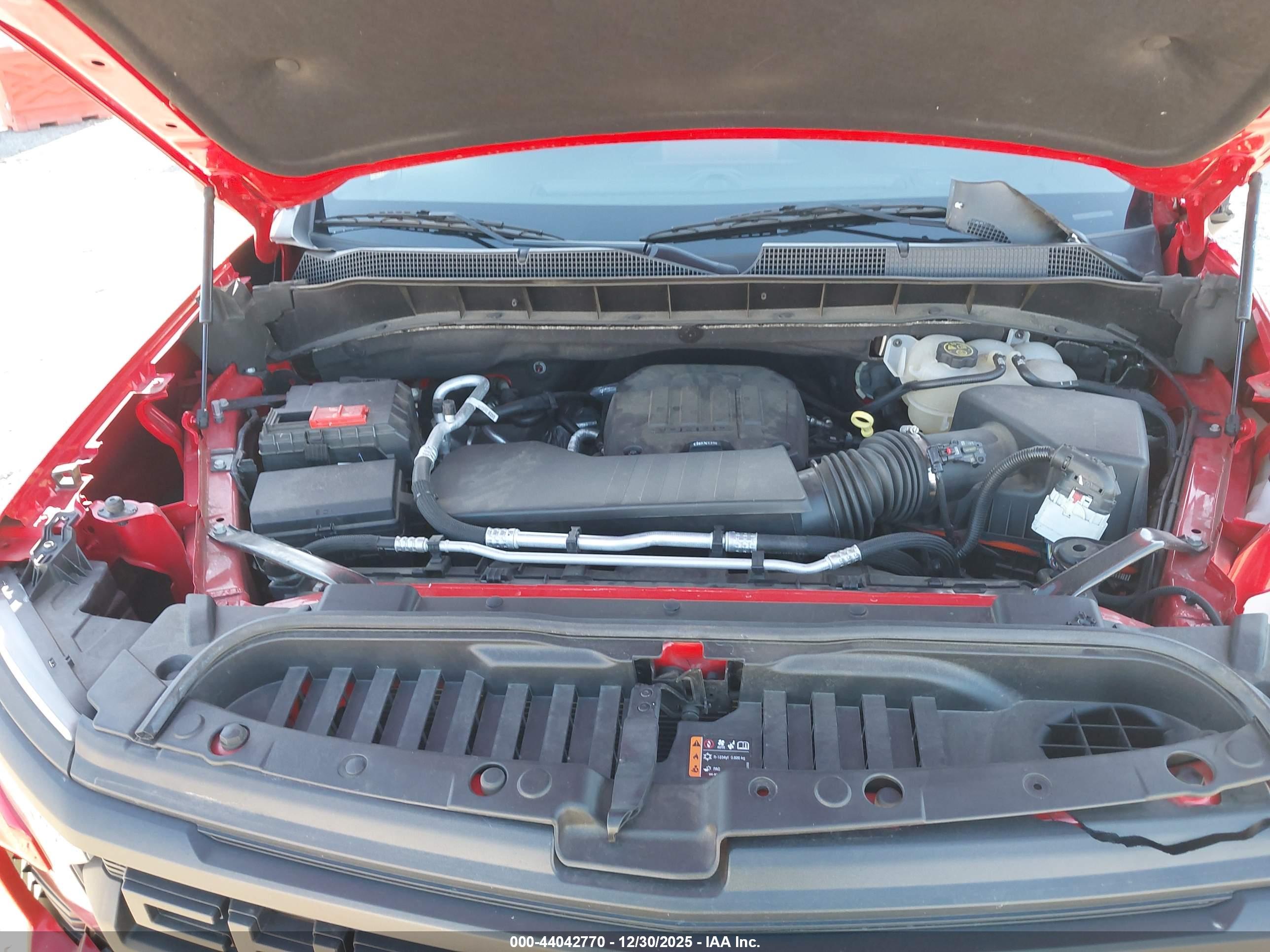 CHEVROLET SILVERADO image 10
