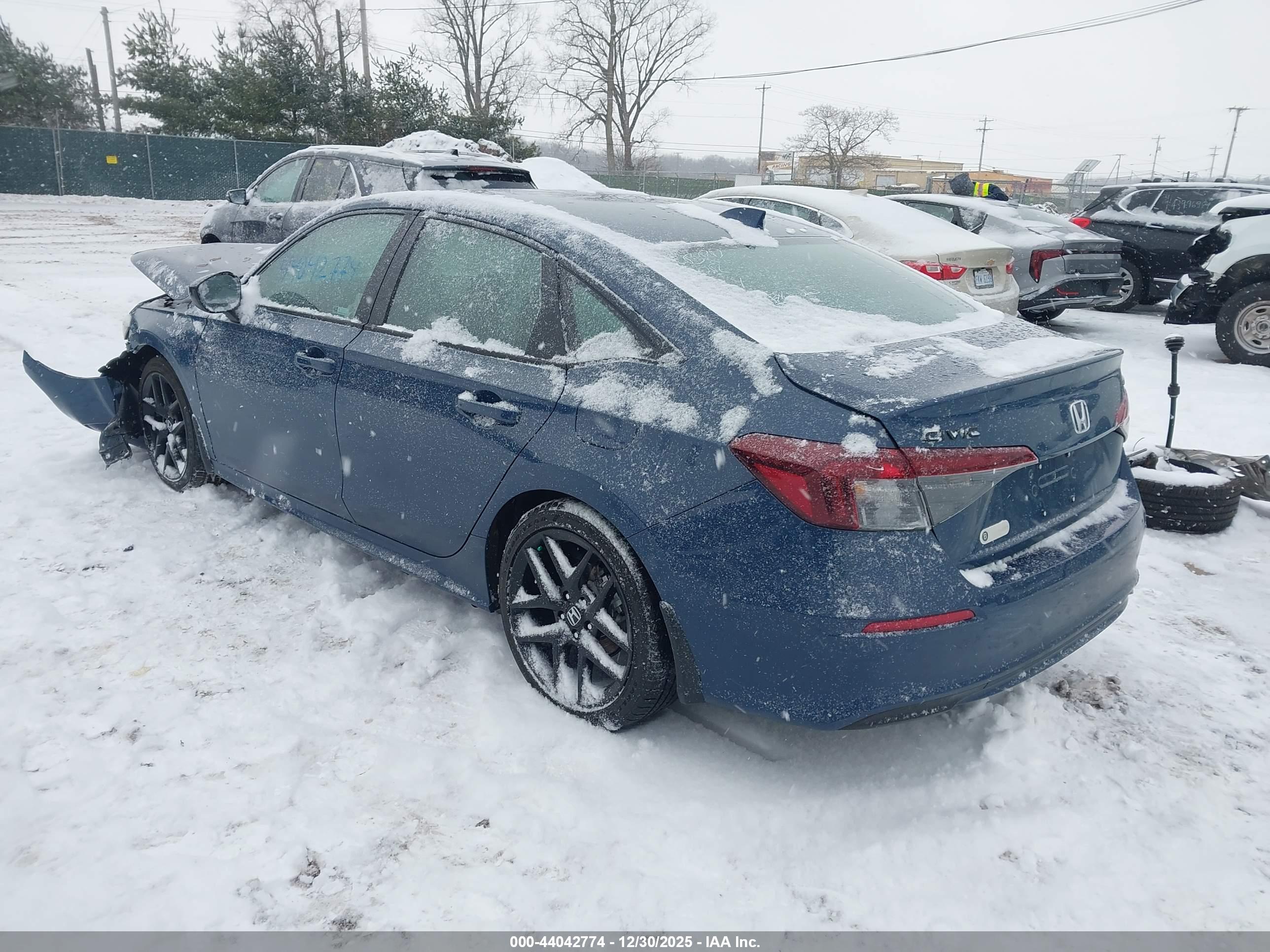 HONDA CIVIC image 3