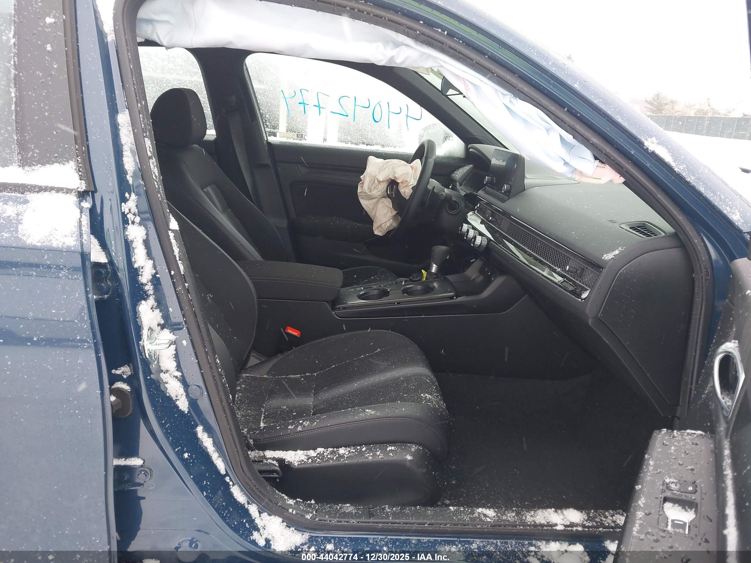 HONDA CIVIC image 5