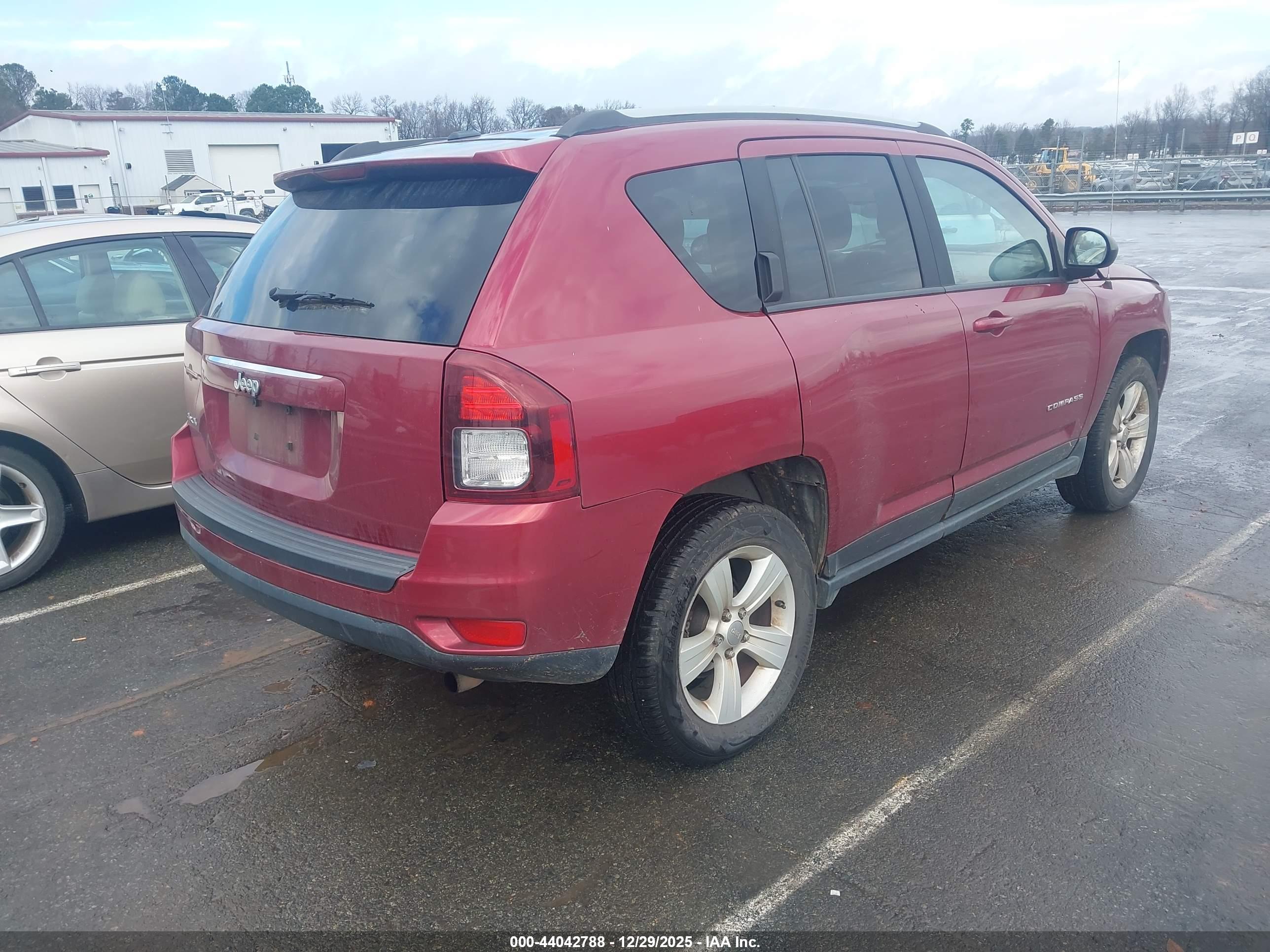 JEEP COMPASS image 4