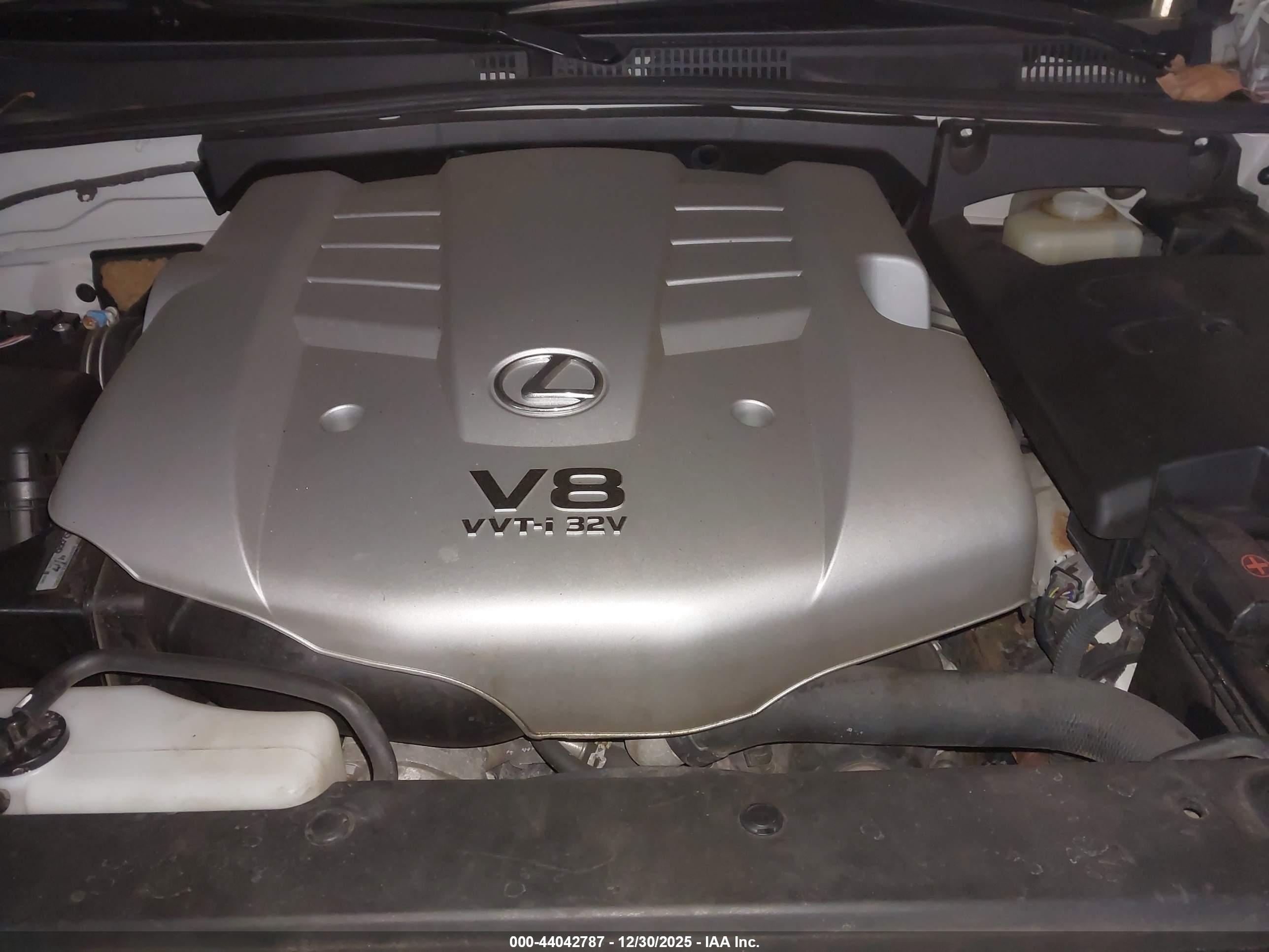 LEXUS GX image 10