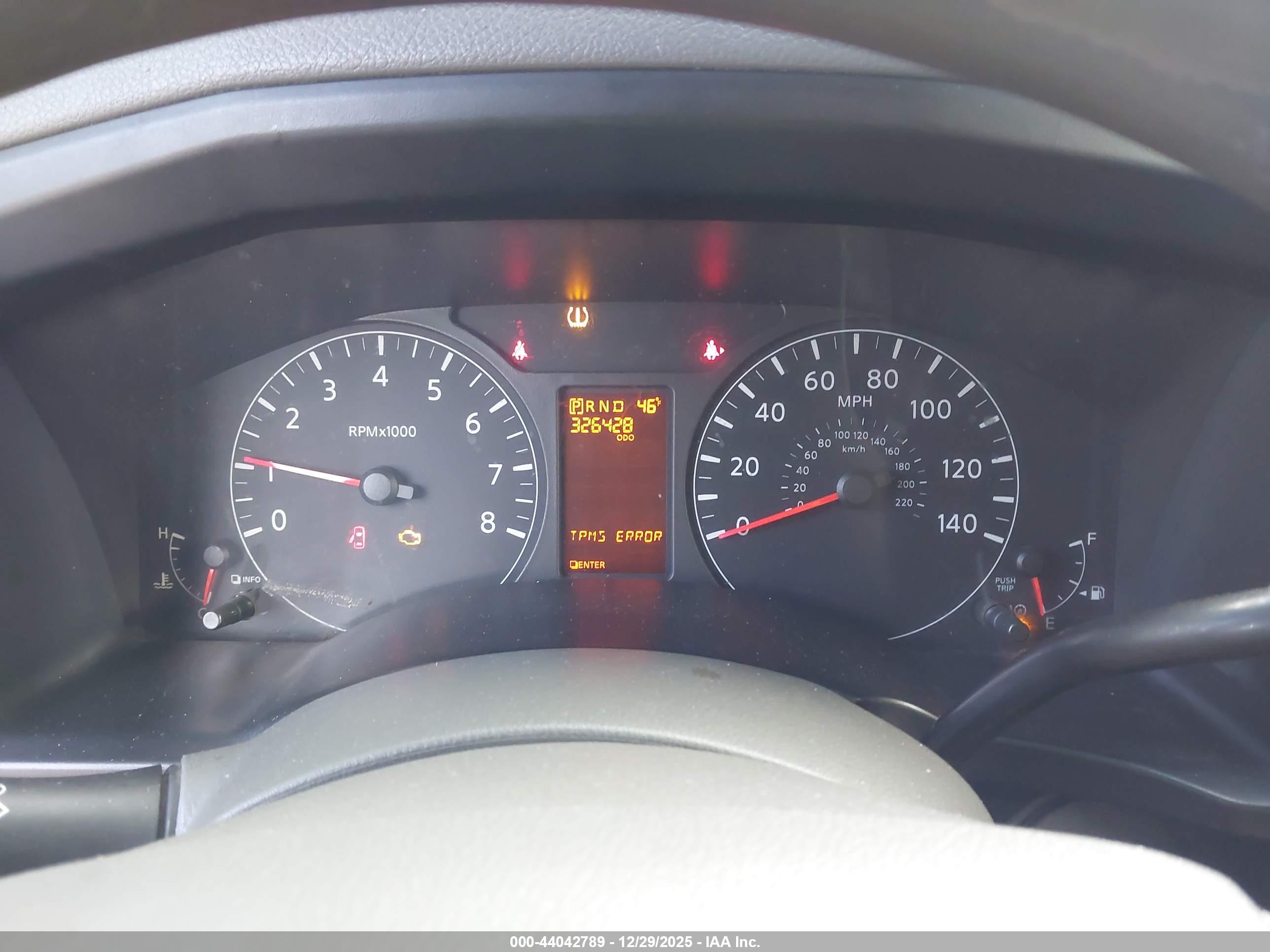 NISSAN NV image 7