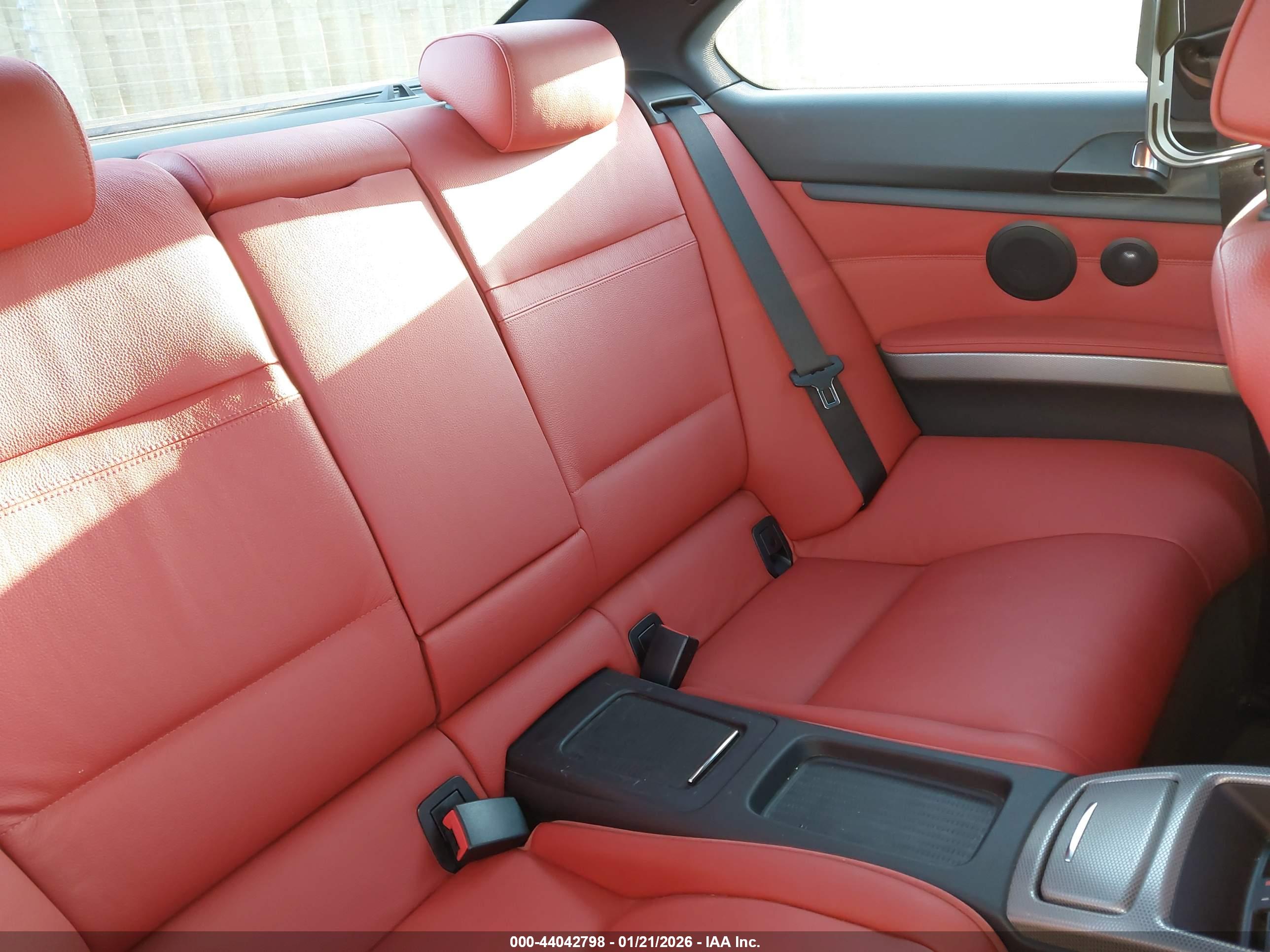 BMW 335I image 8