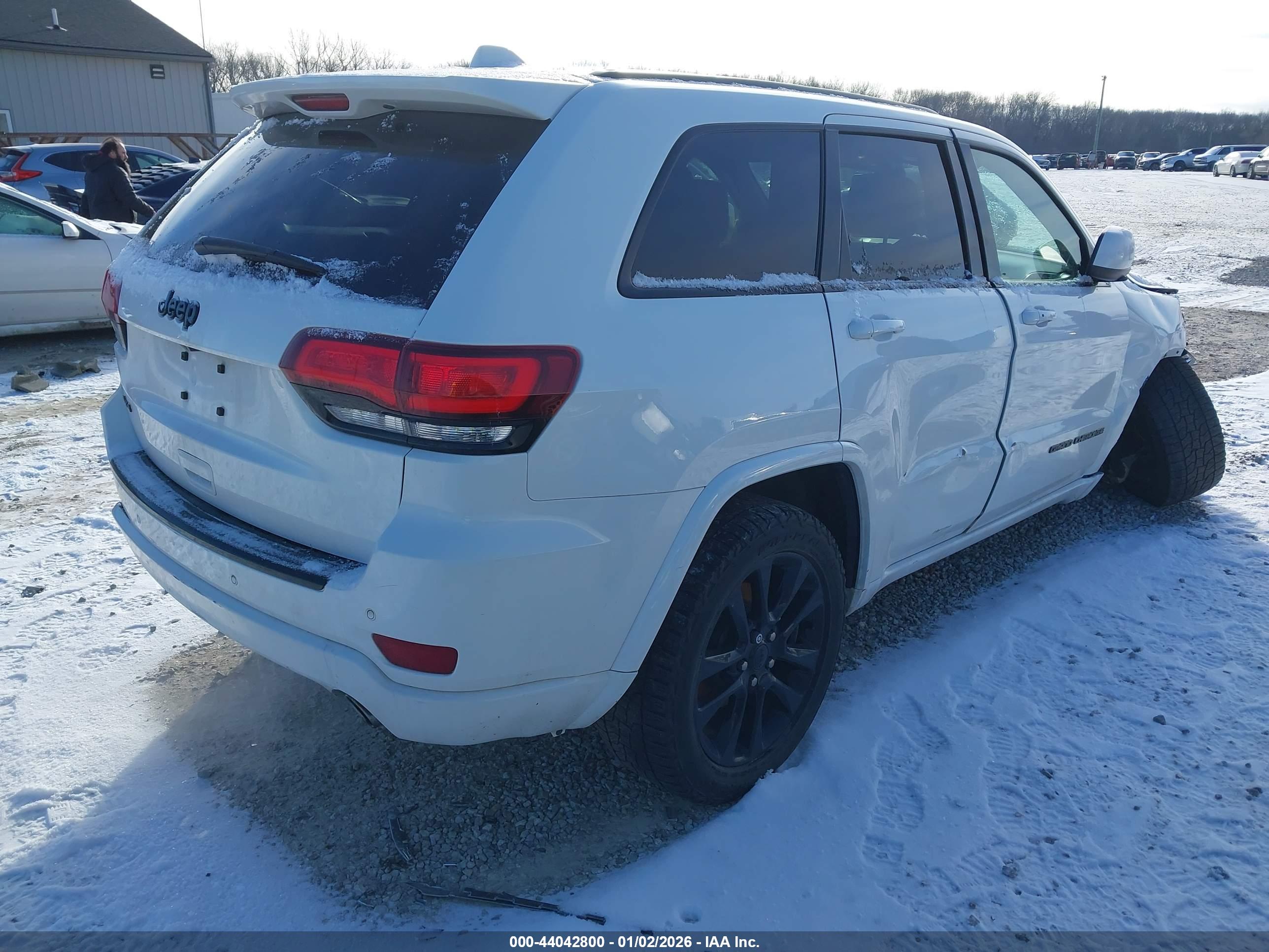 JEEP GRAND image 4