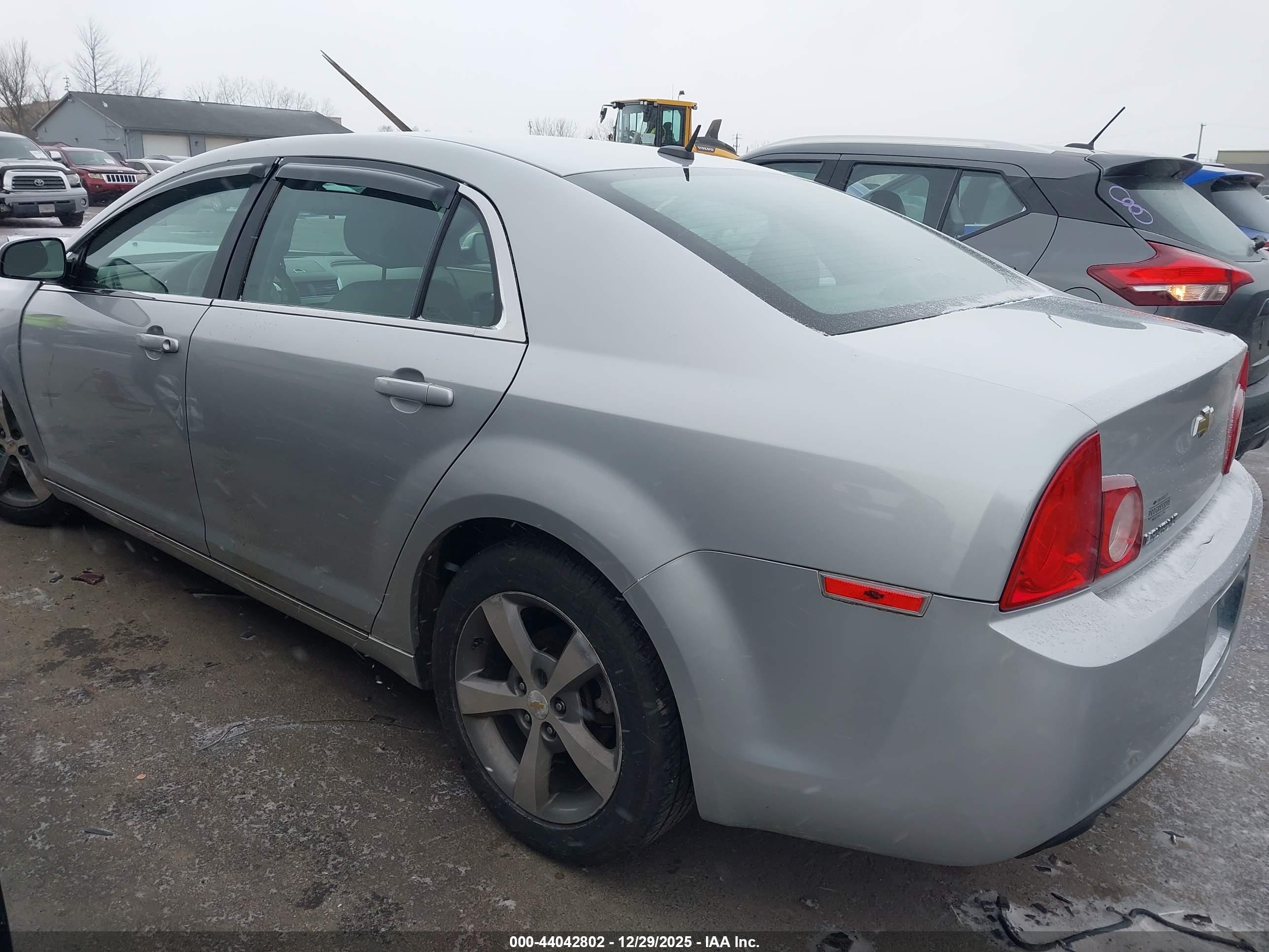 CHEVROLET MALIBU image 3