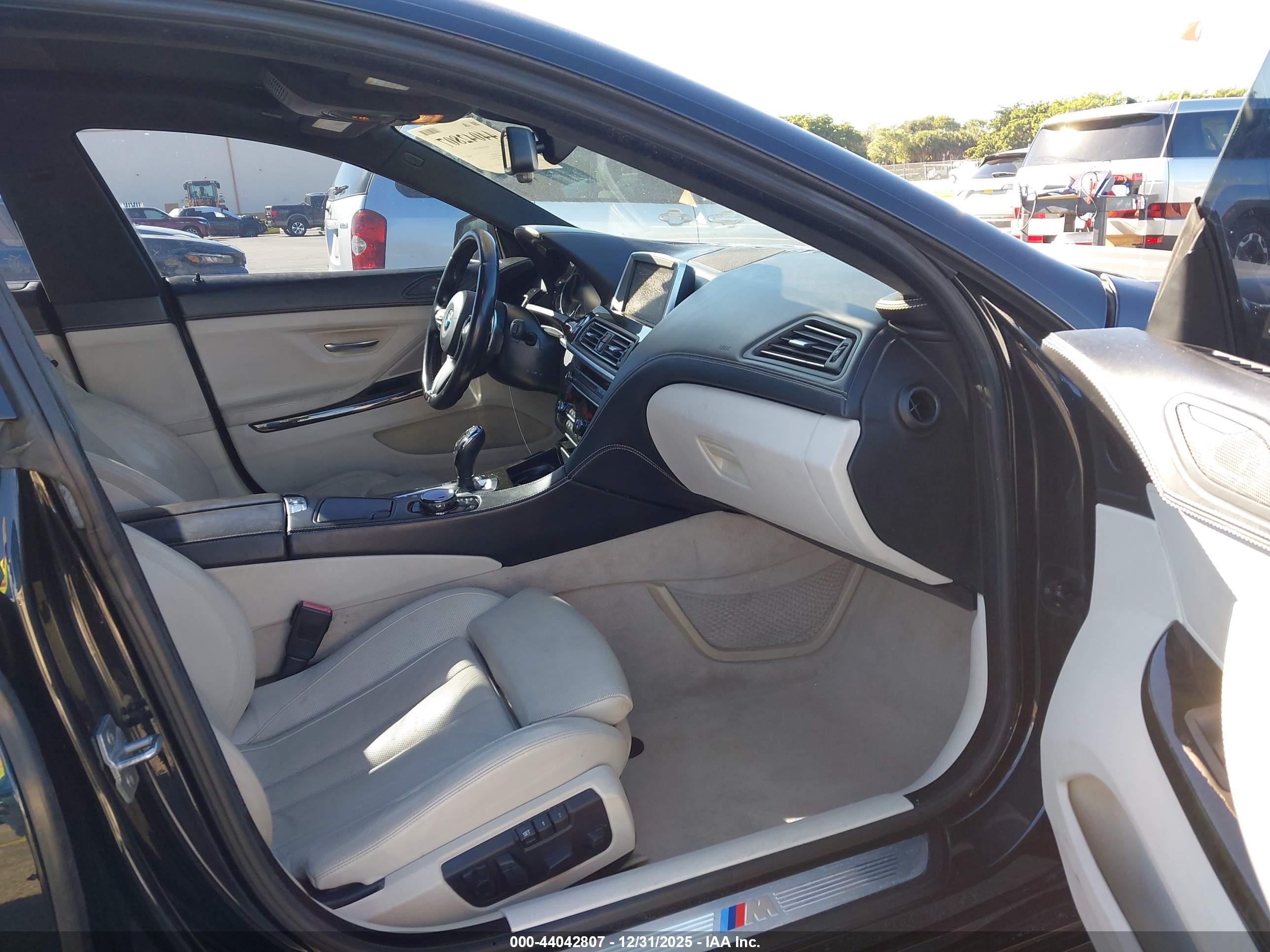 BMW 650I image 5