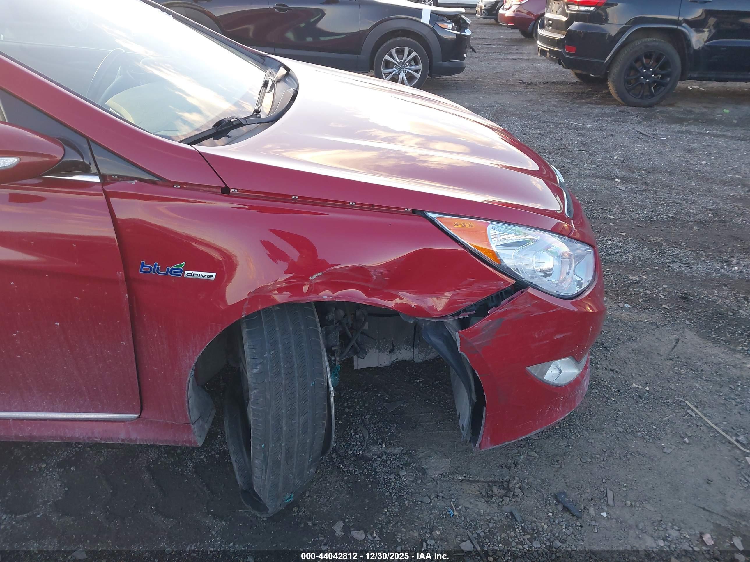 HYUNDAI SONATA image 6