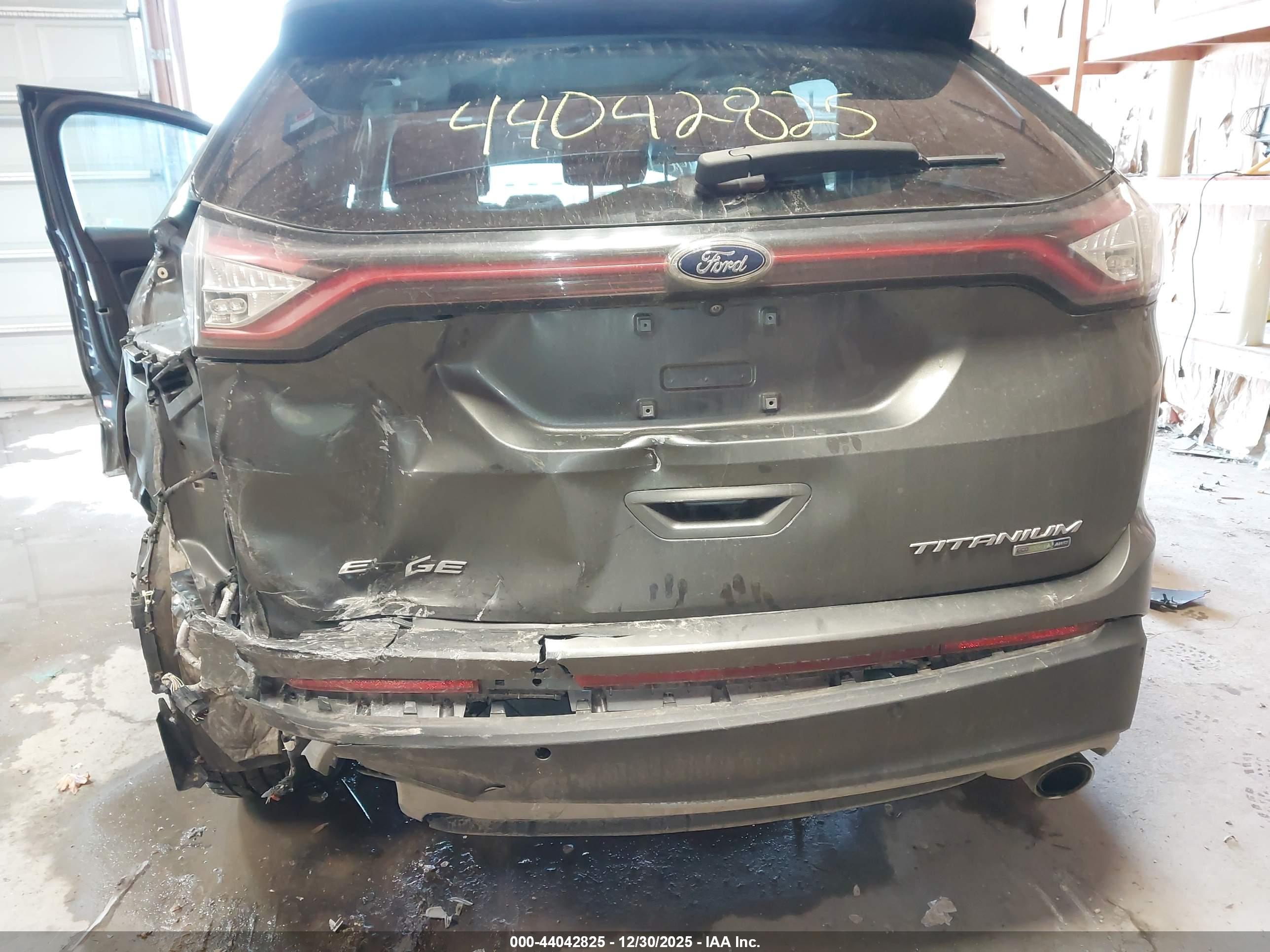 FORD EDGE image 6