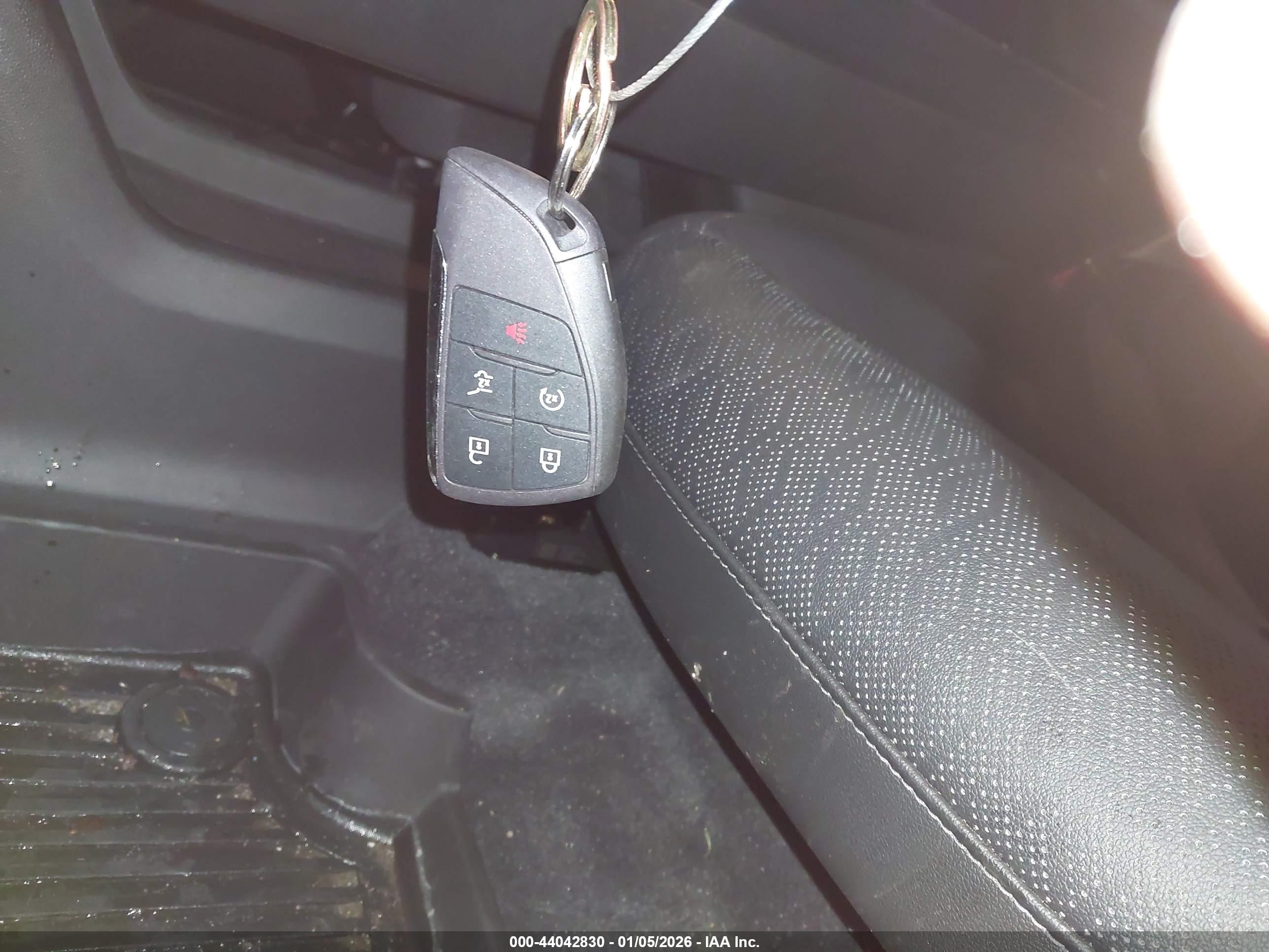 CHEVROLET EQUINOX image 11