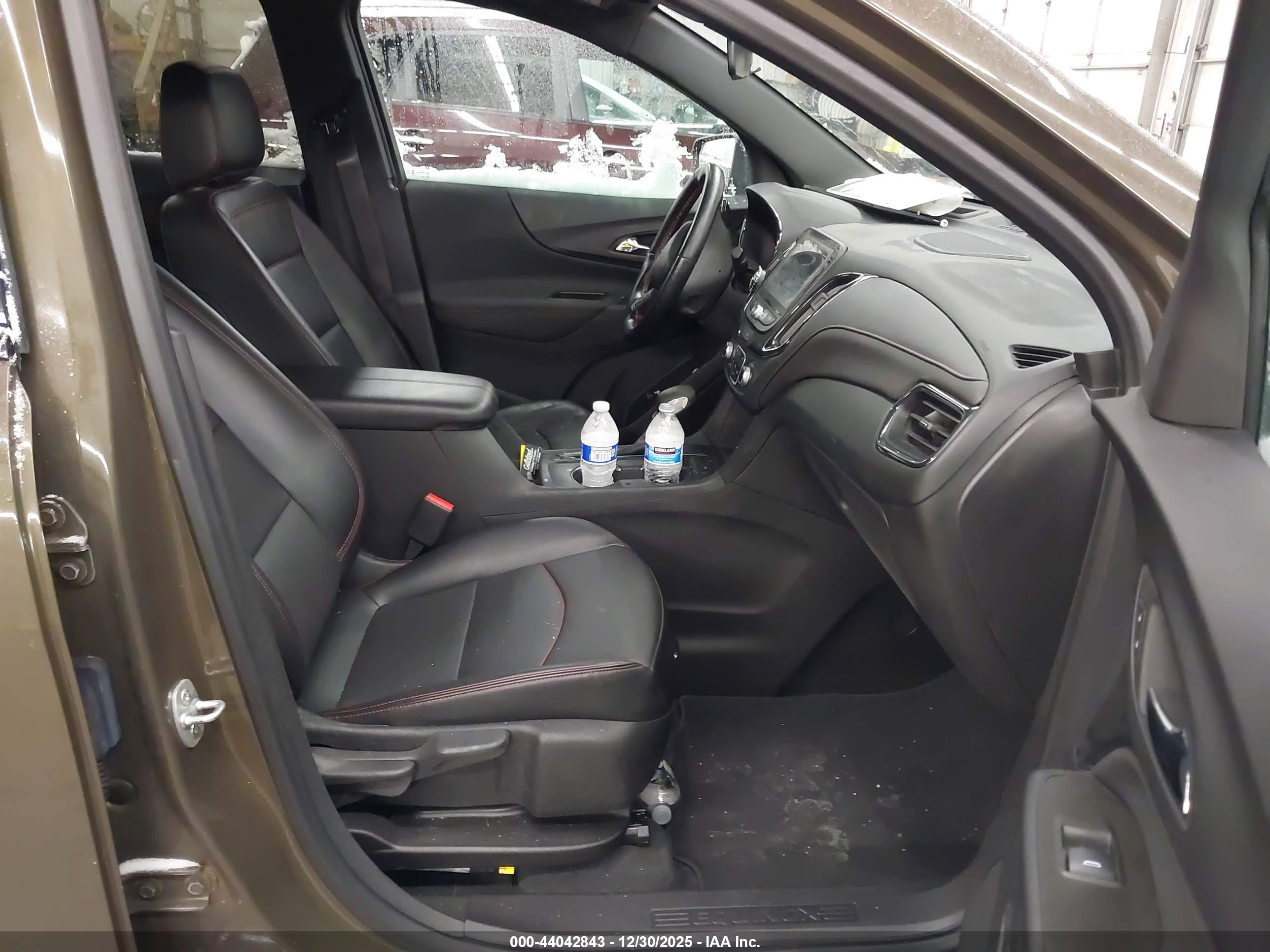 CHEVROLET EQUINOX image 5
